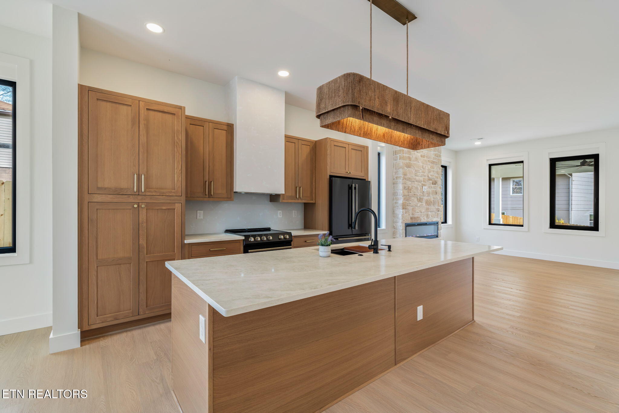 7808 S Northshore Drive