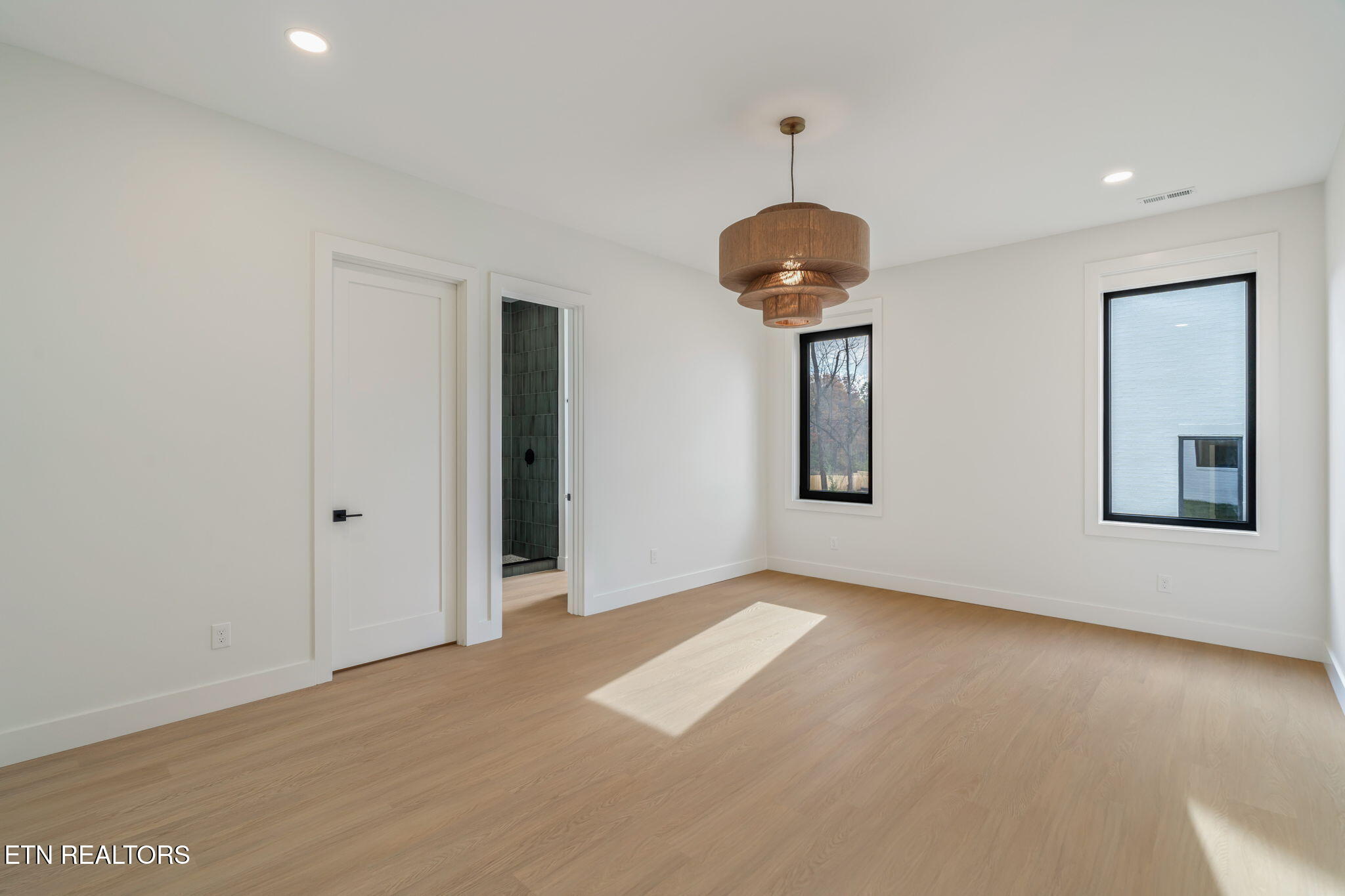 7808 S Northshore Drive