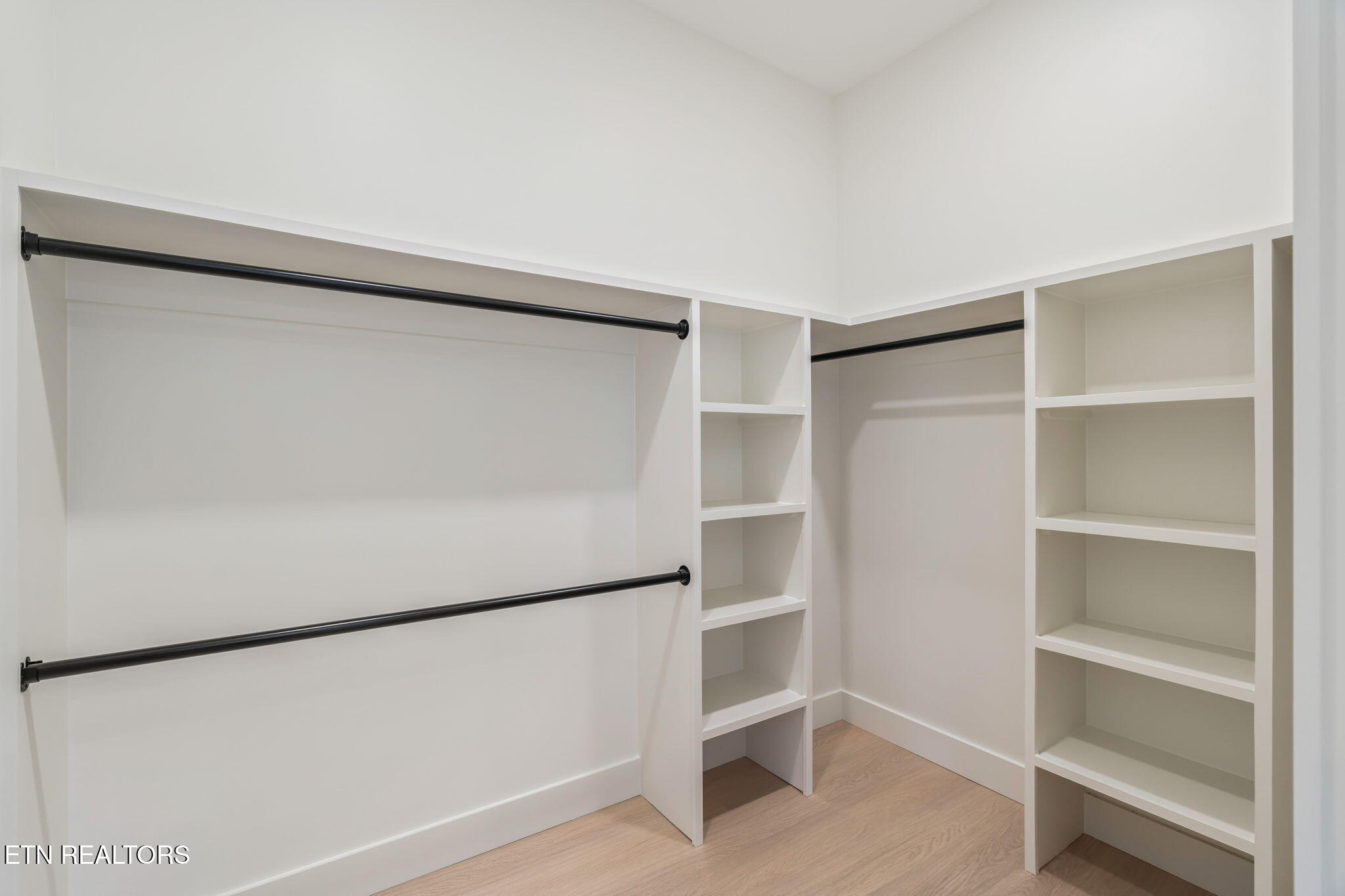 7808 S Northshore Drive