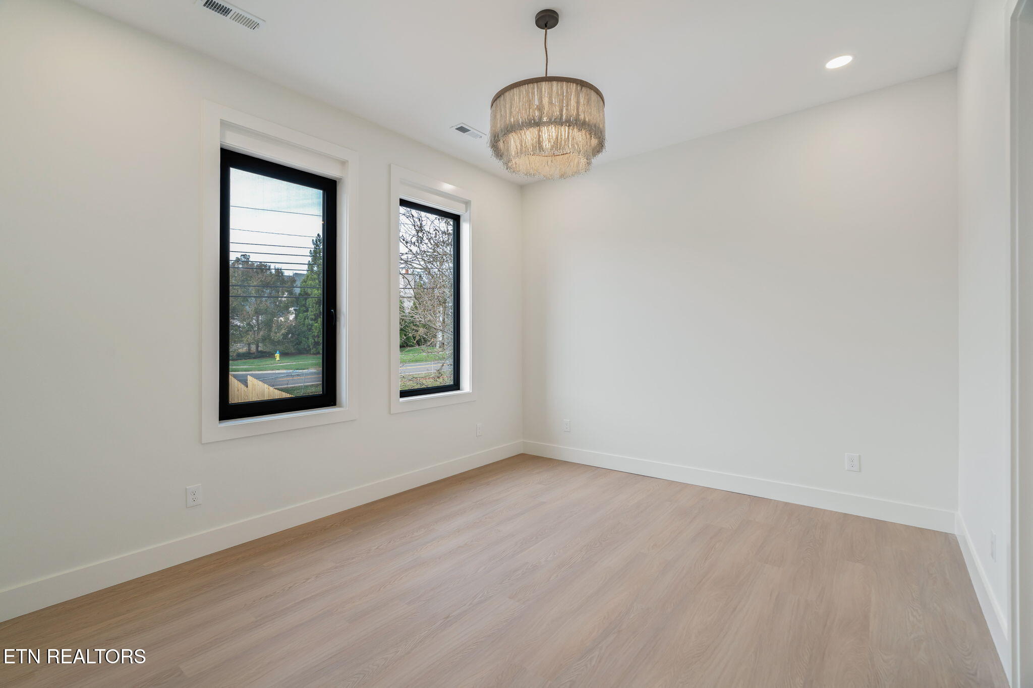 7808 S Northshore Drive