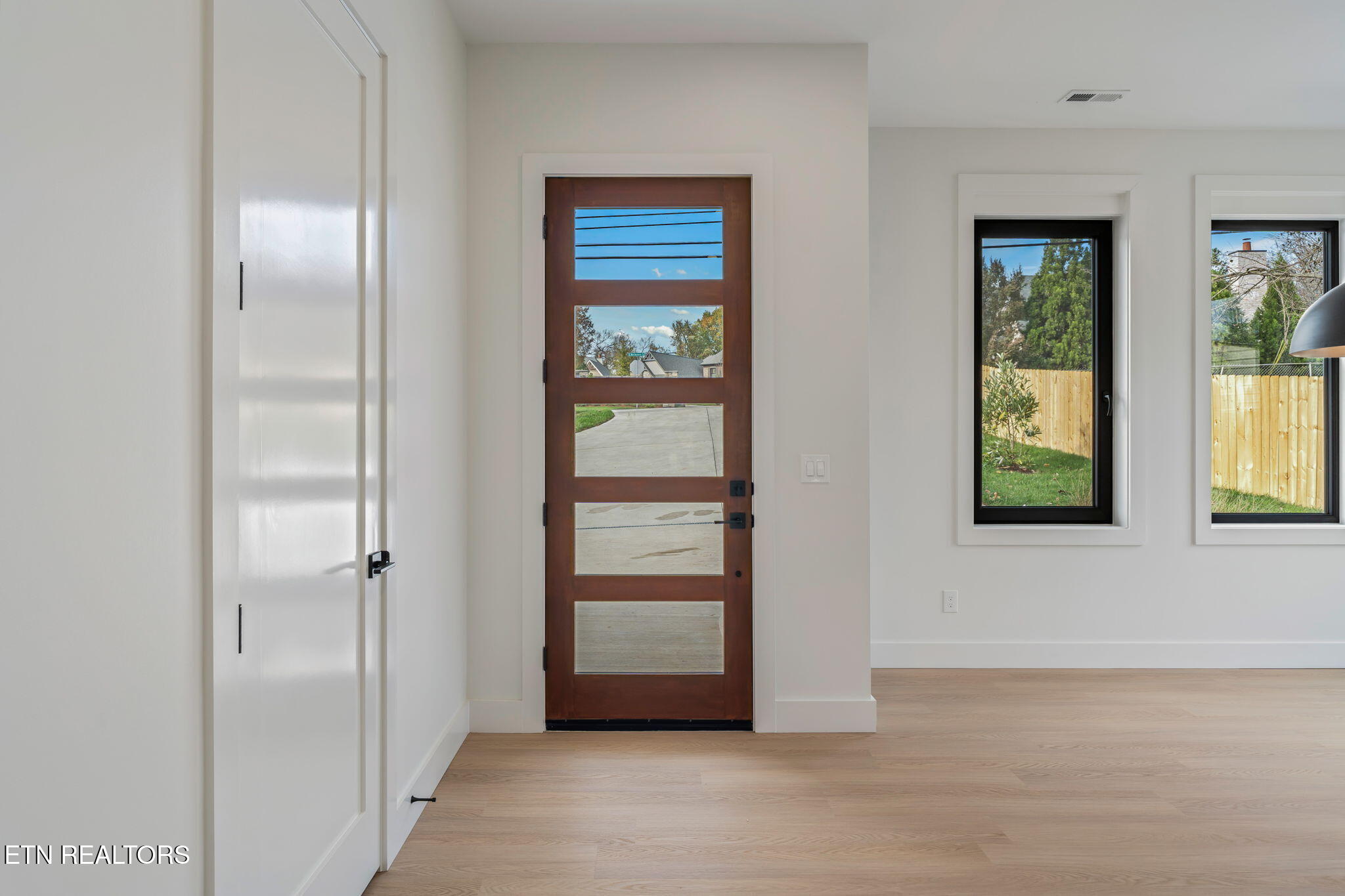 7808 S Northshore Drive