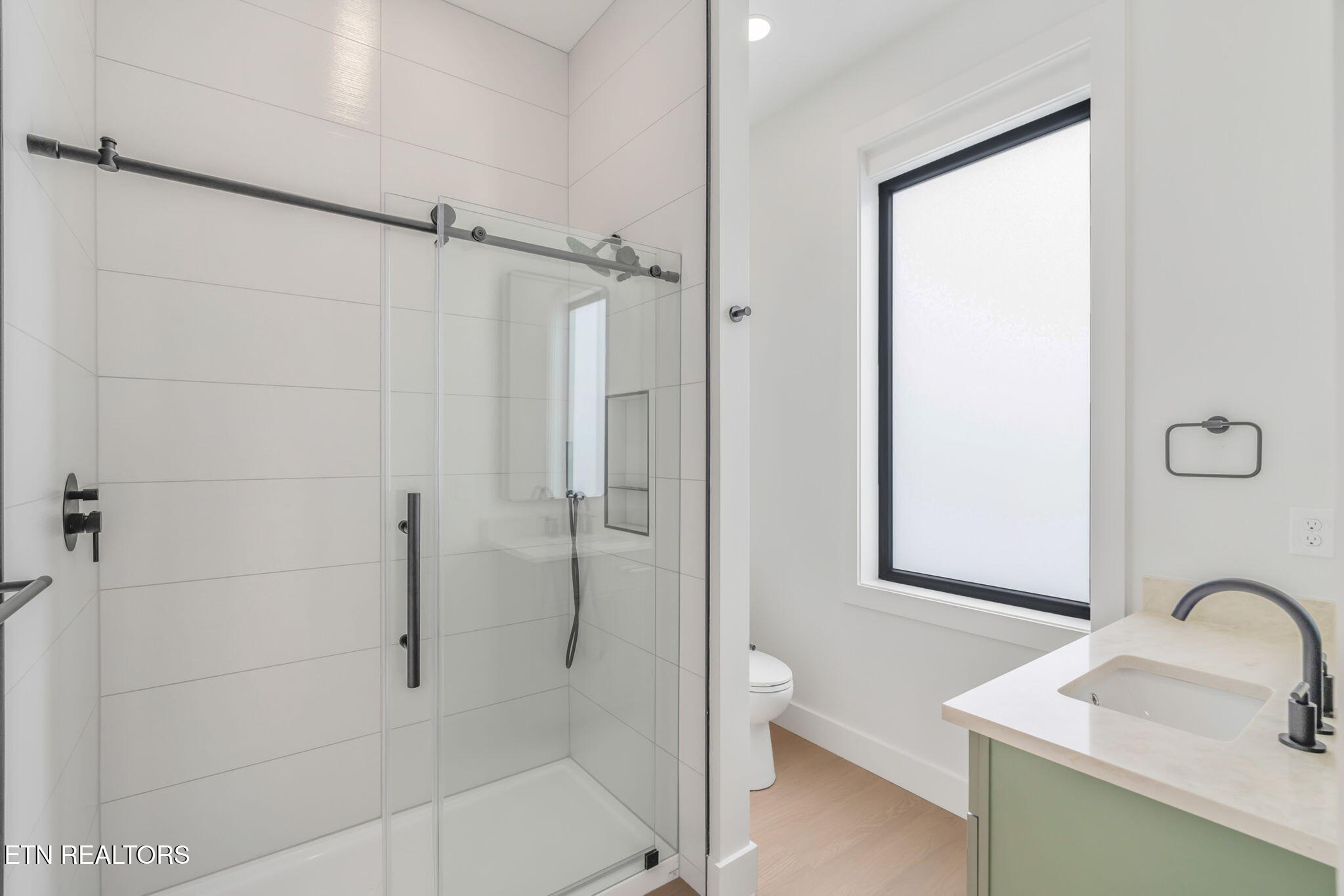 7814 S Northshore Drive