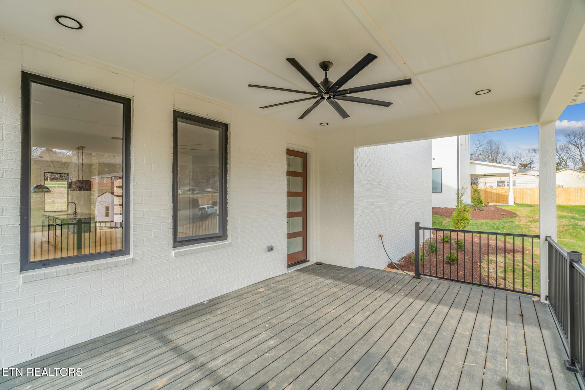 7814 S Northshore Drive