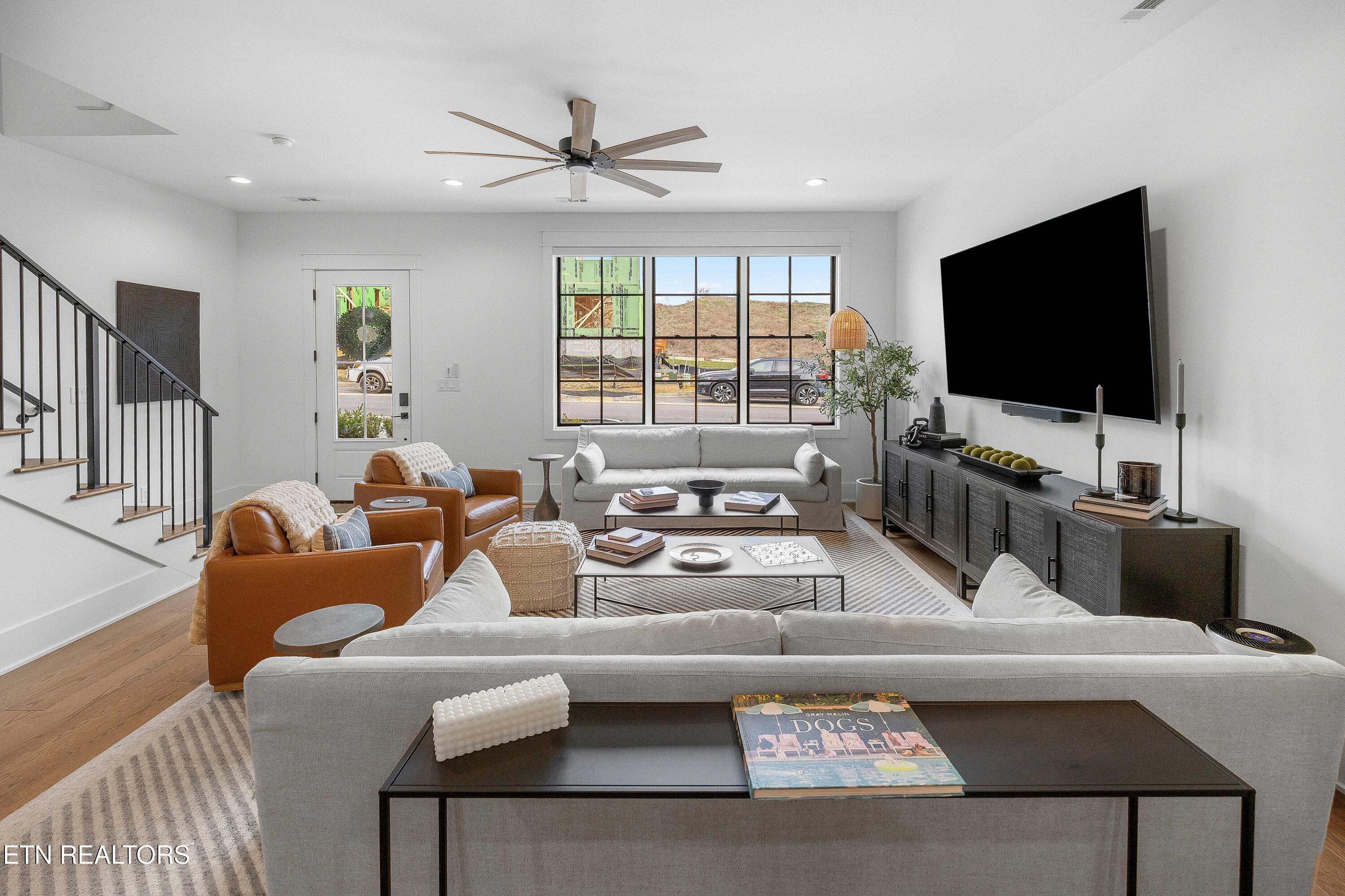 9831 Clingmans Dome Drive