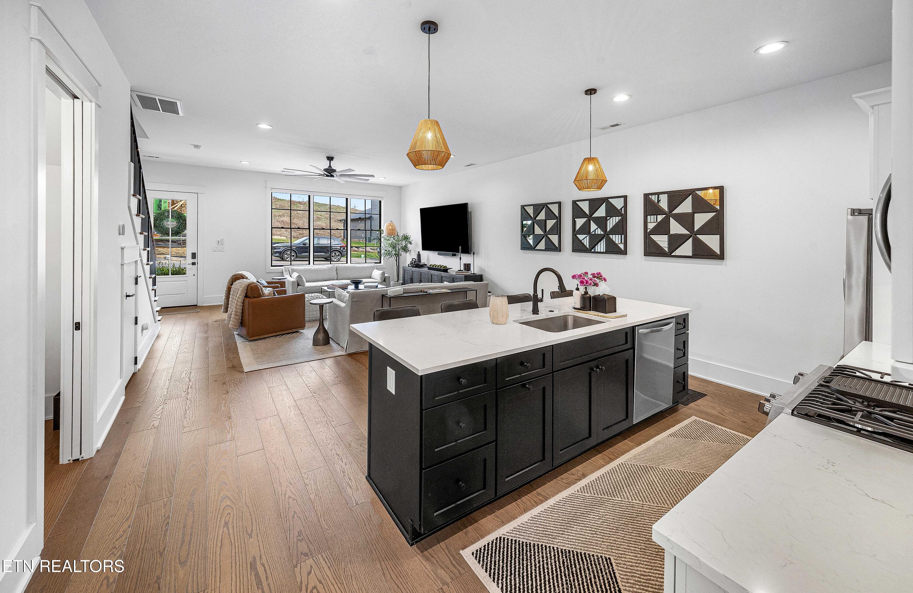 9831 Clingmans Dome Drive