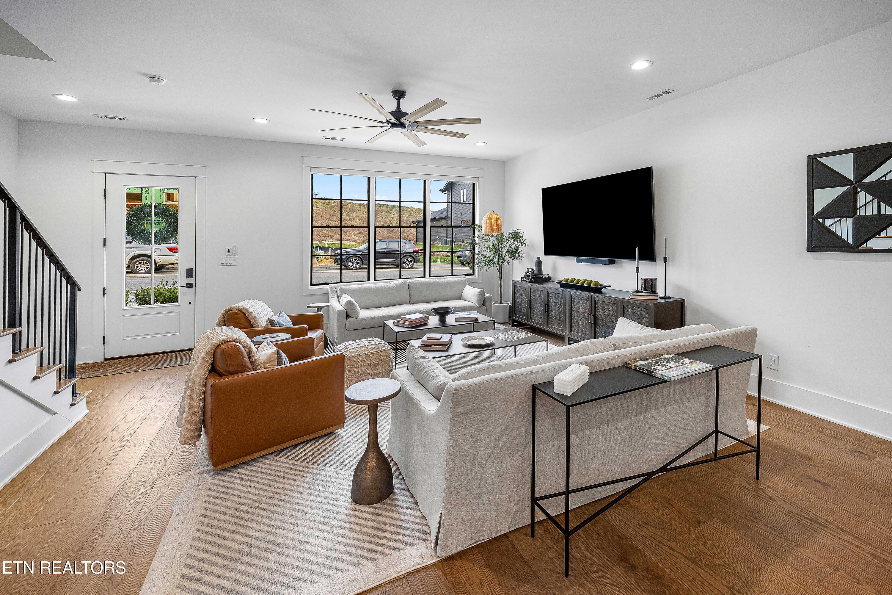 9831 Clingmans Dome Drive