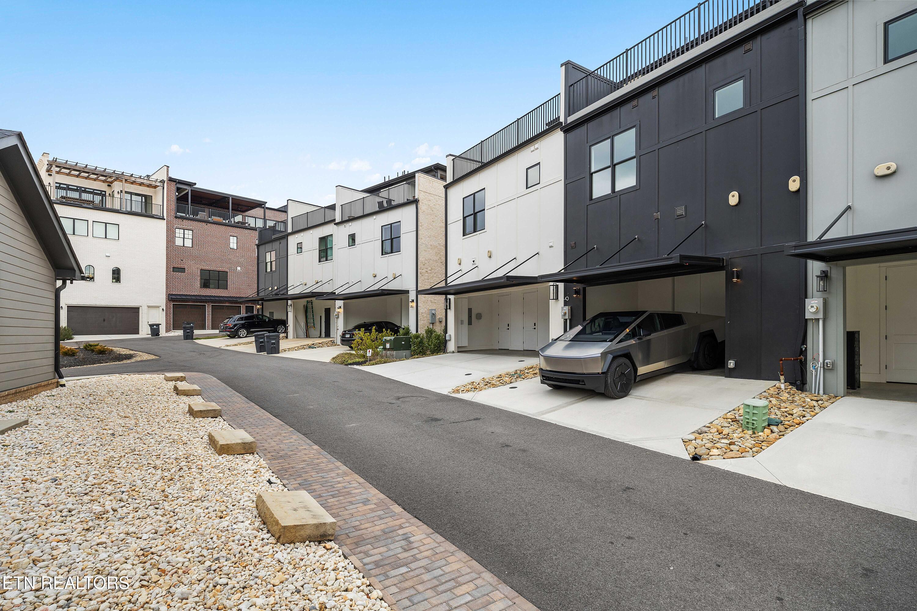 9831 Clingmans Dome Drive