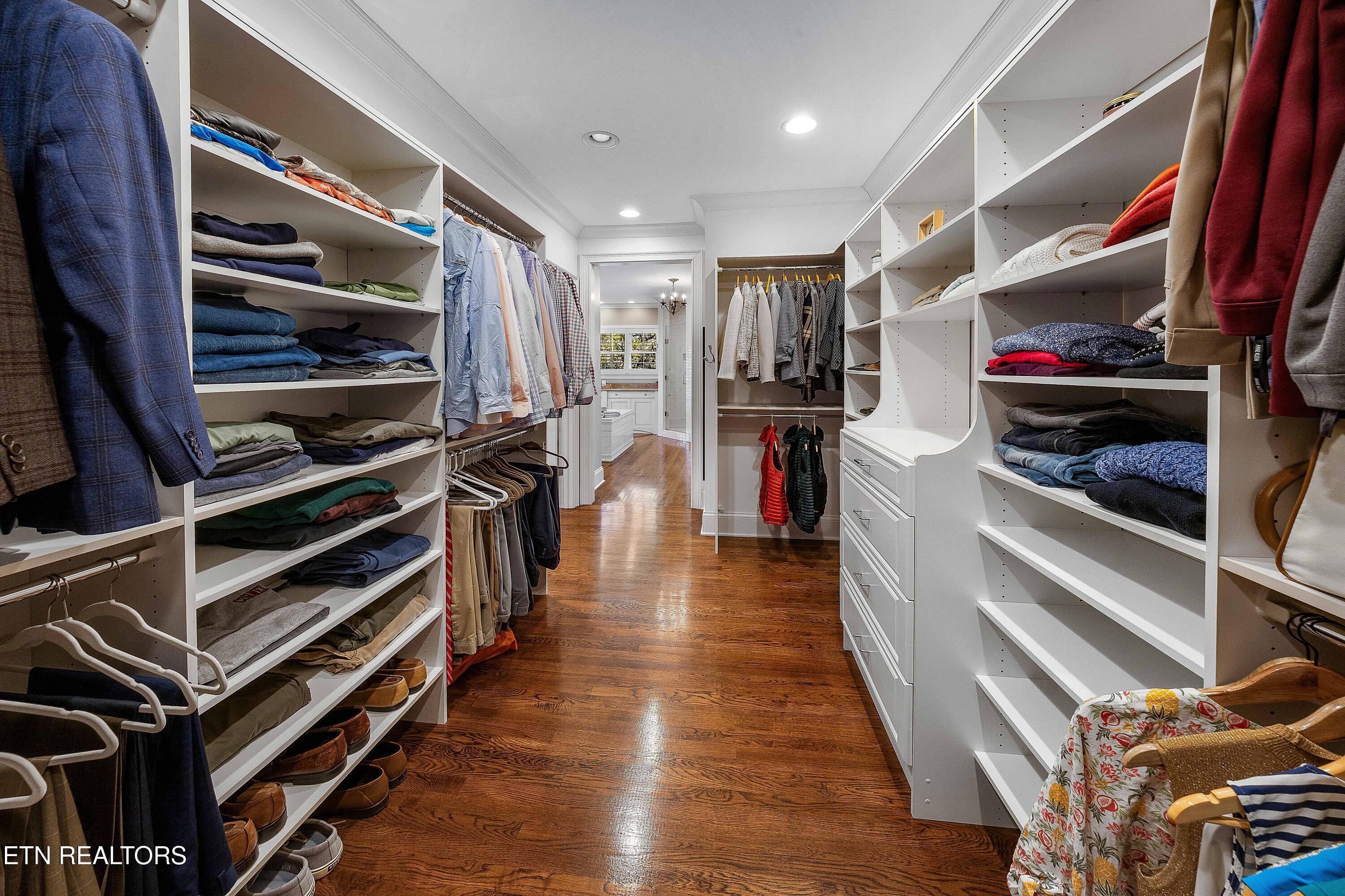 5225 Bent River Blvd