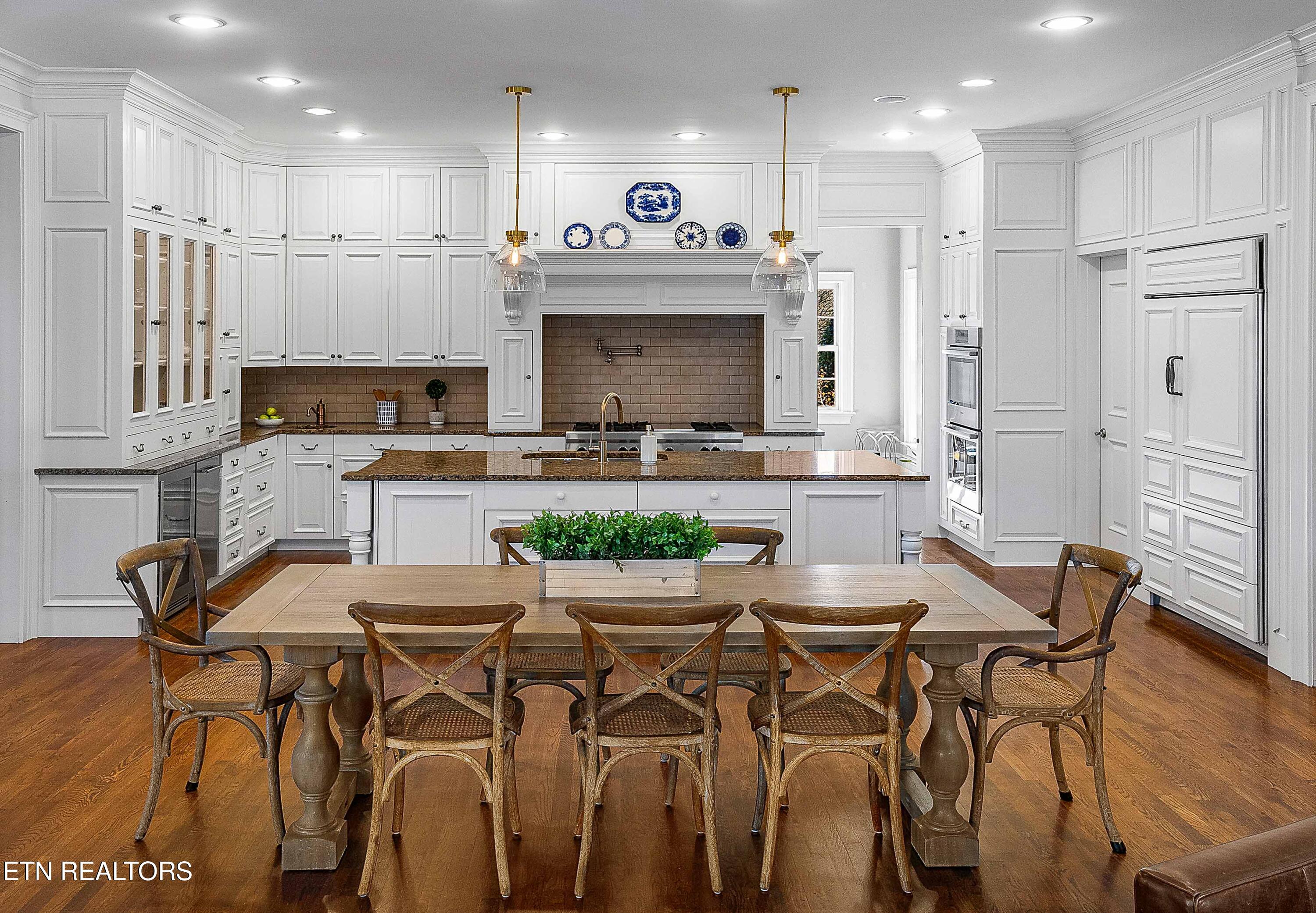 5225 Bent River Blvd