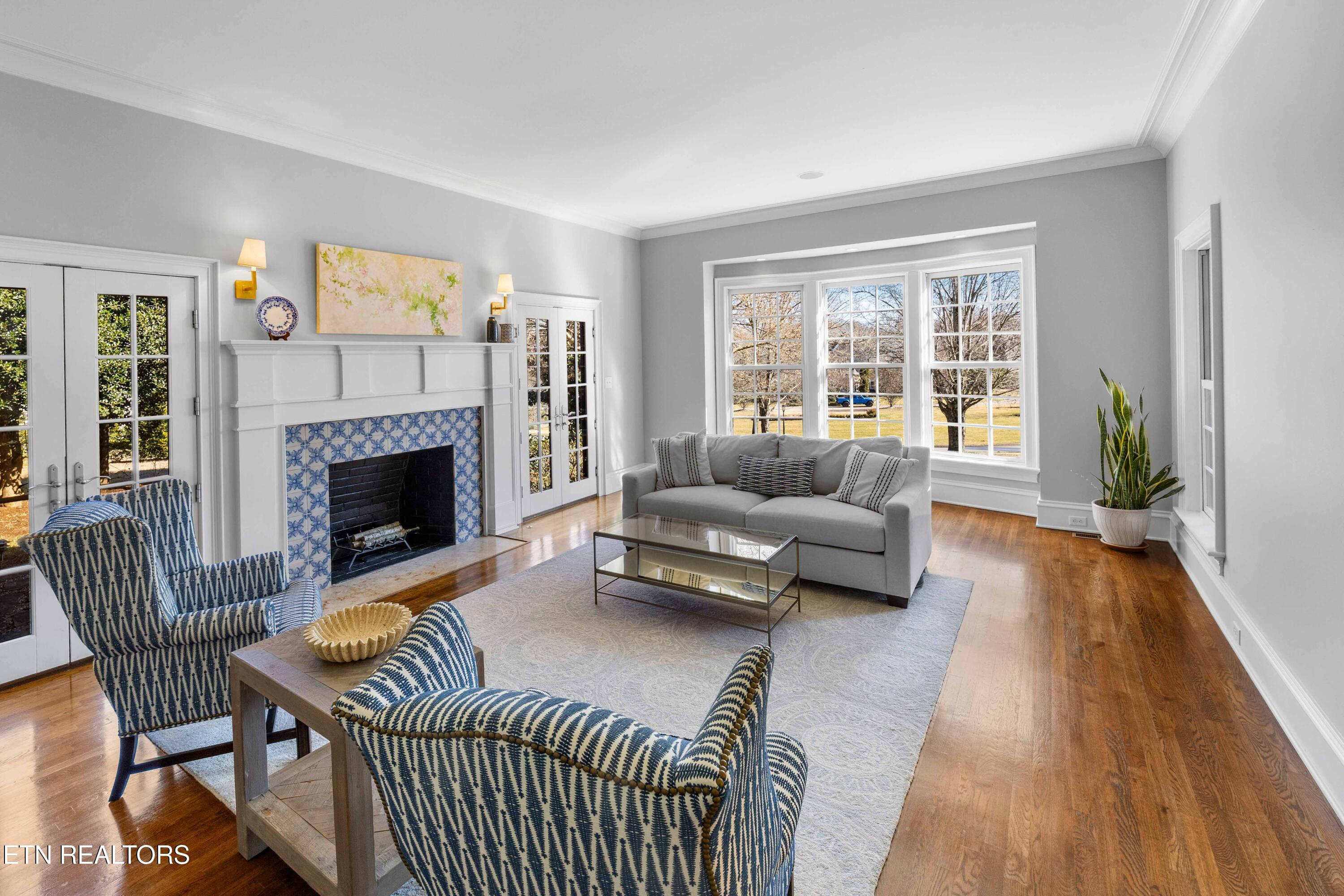 5225 Bent River Blvd