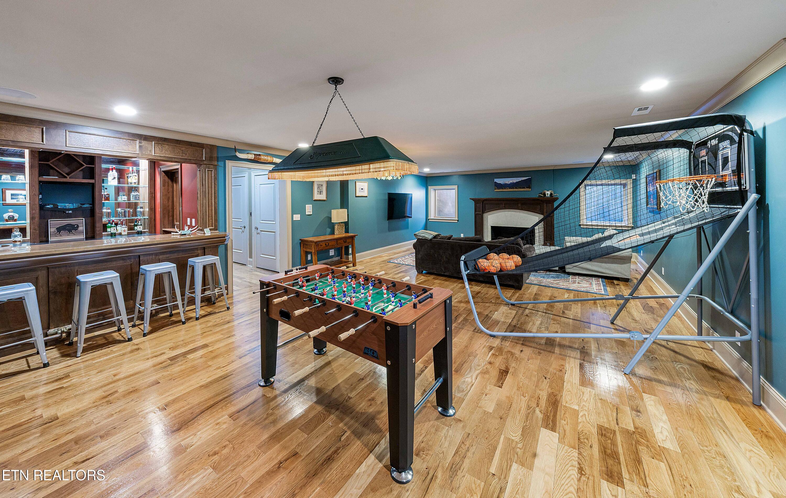 5225 Bent River Blvd