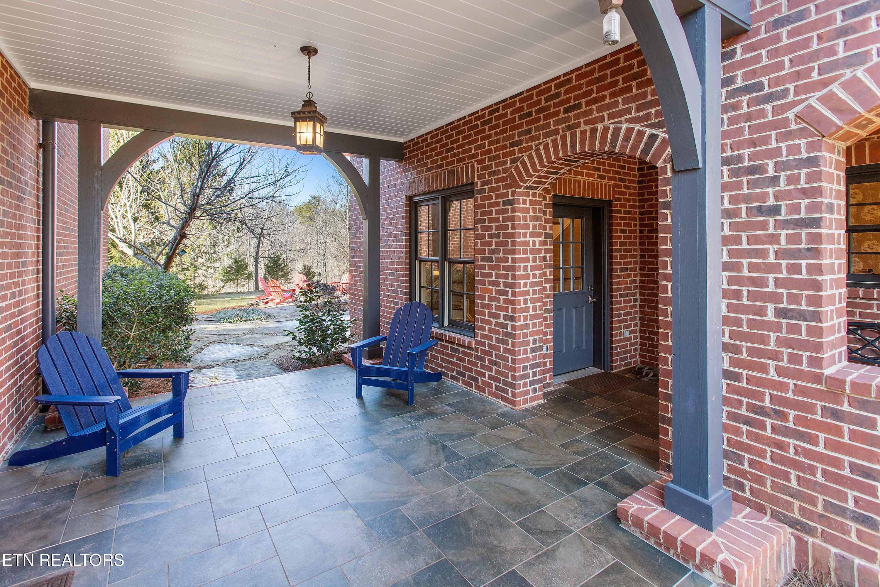 5225 Bent River Blvd