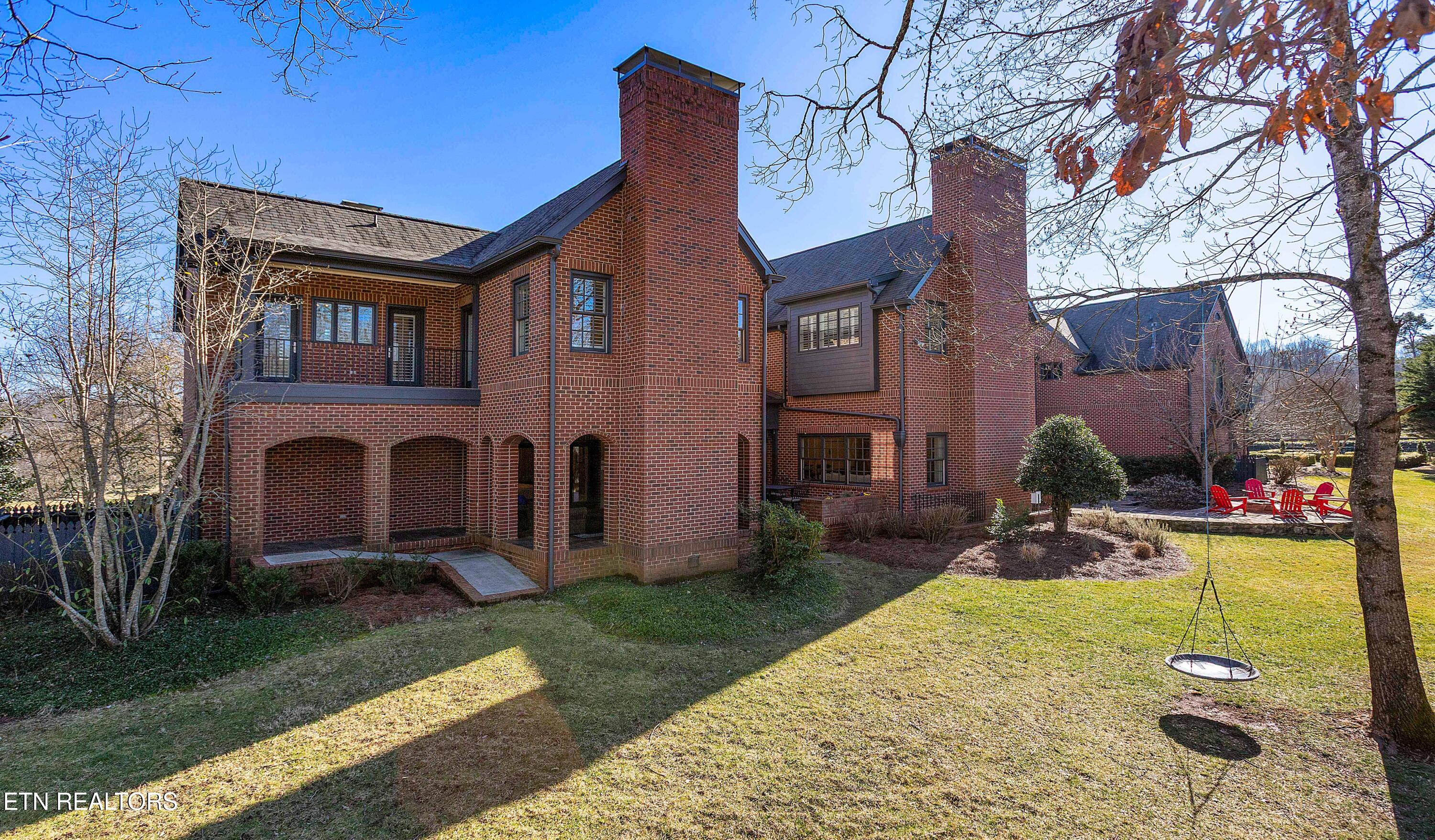 5225 Bent River Blvd