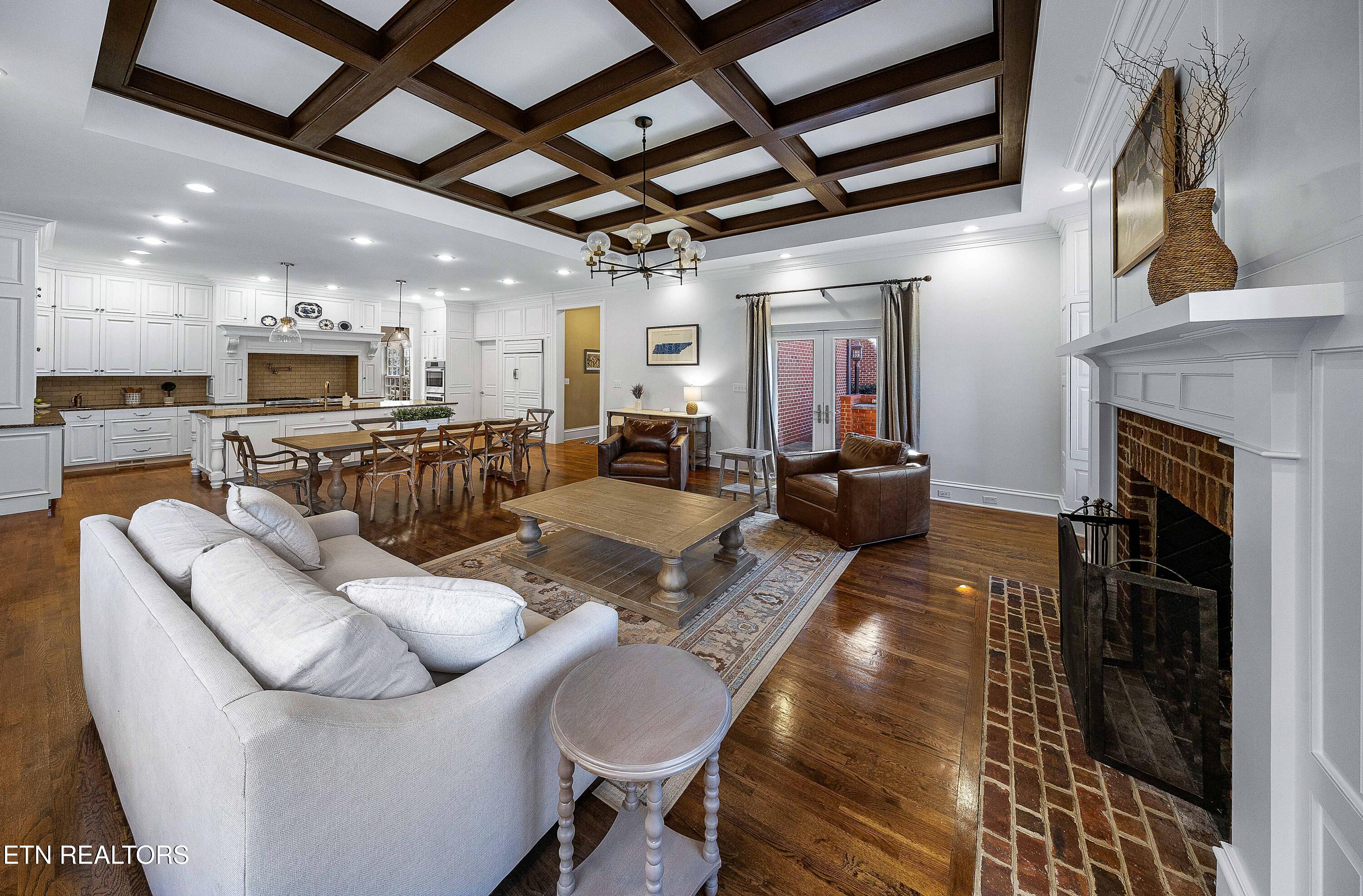 5225 Bent River Blvd