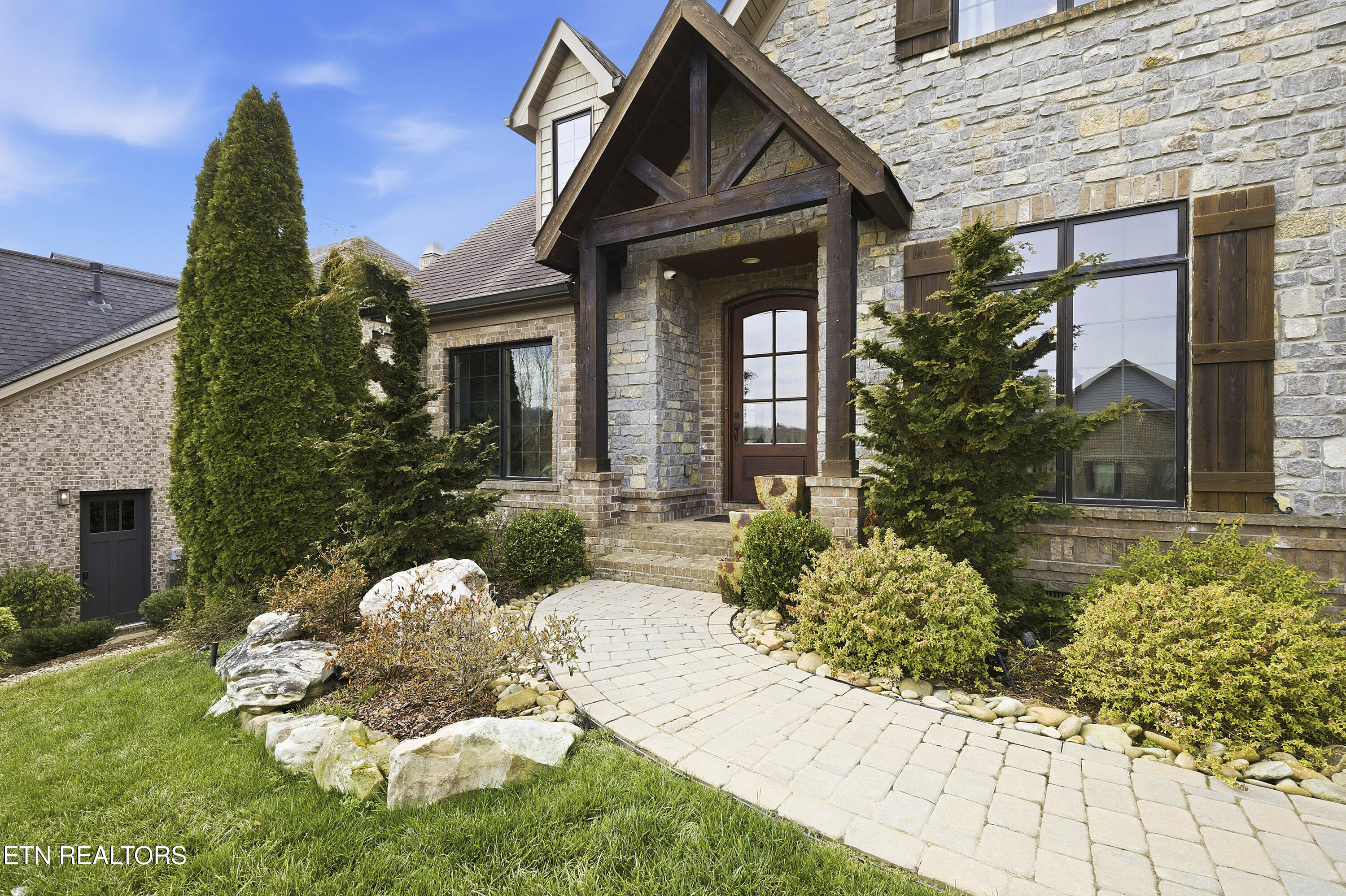 12409 Palm Beach Way