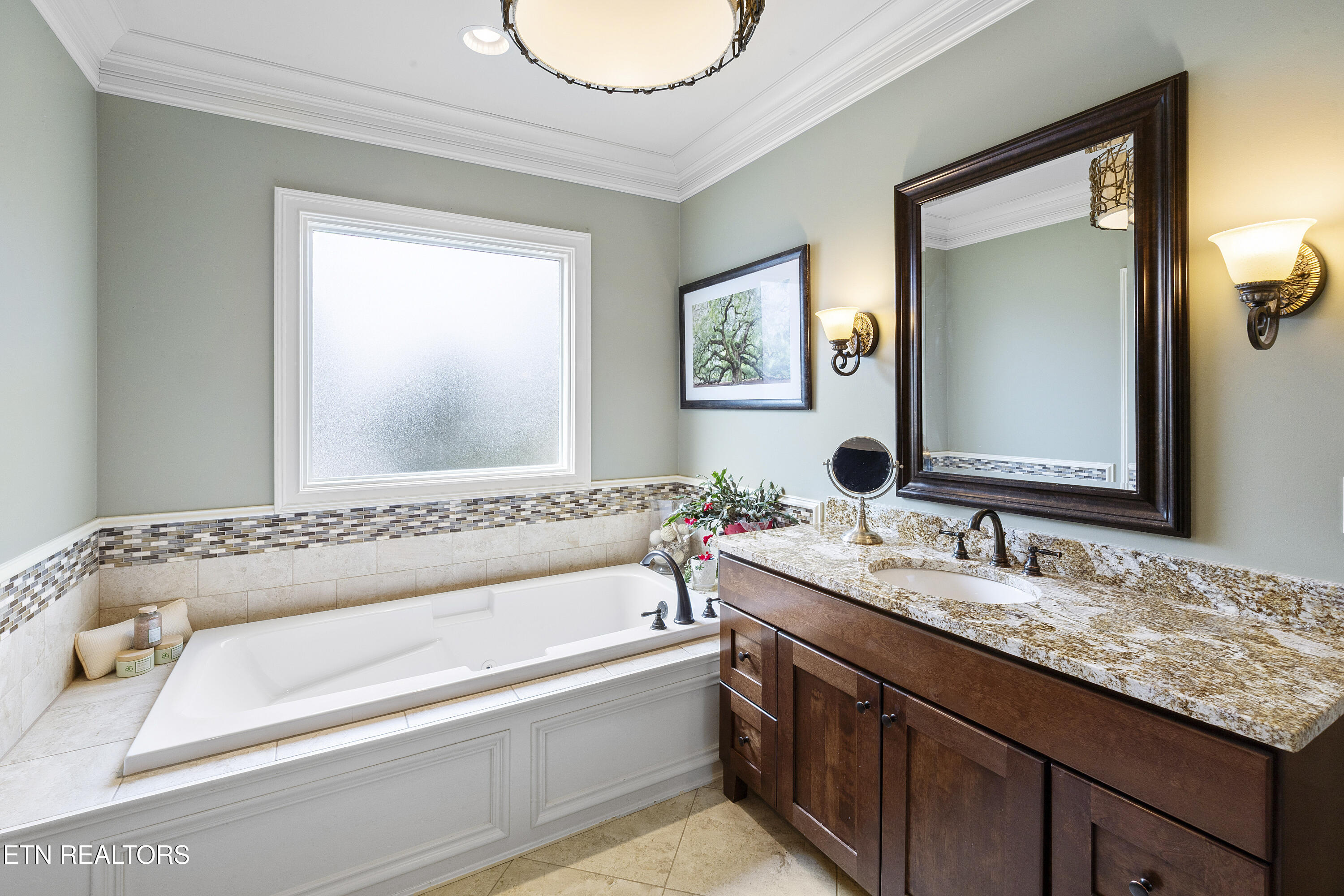 12409 Palm Beach Way