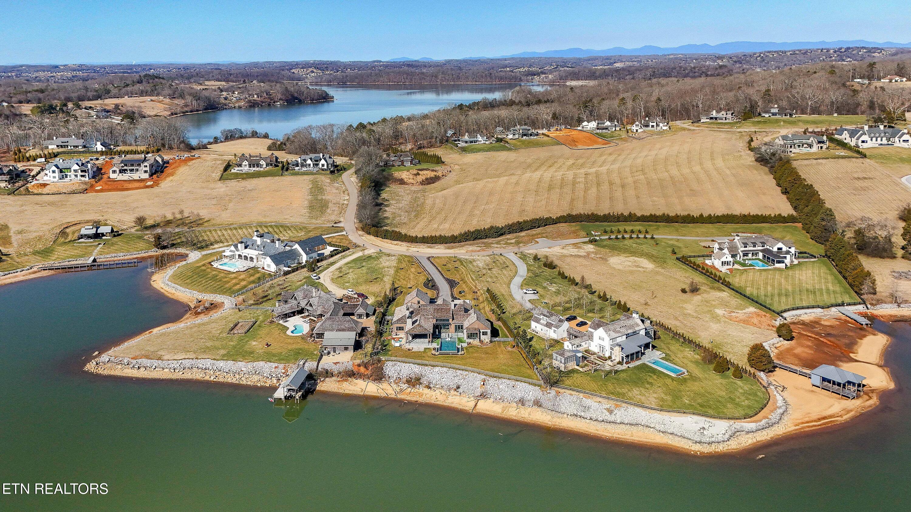 10612 Lake Arcas Way