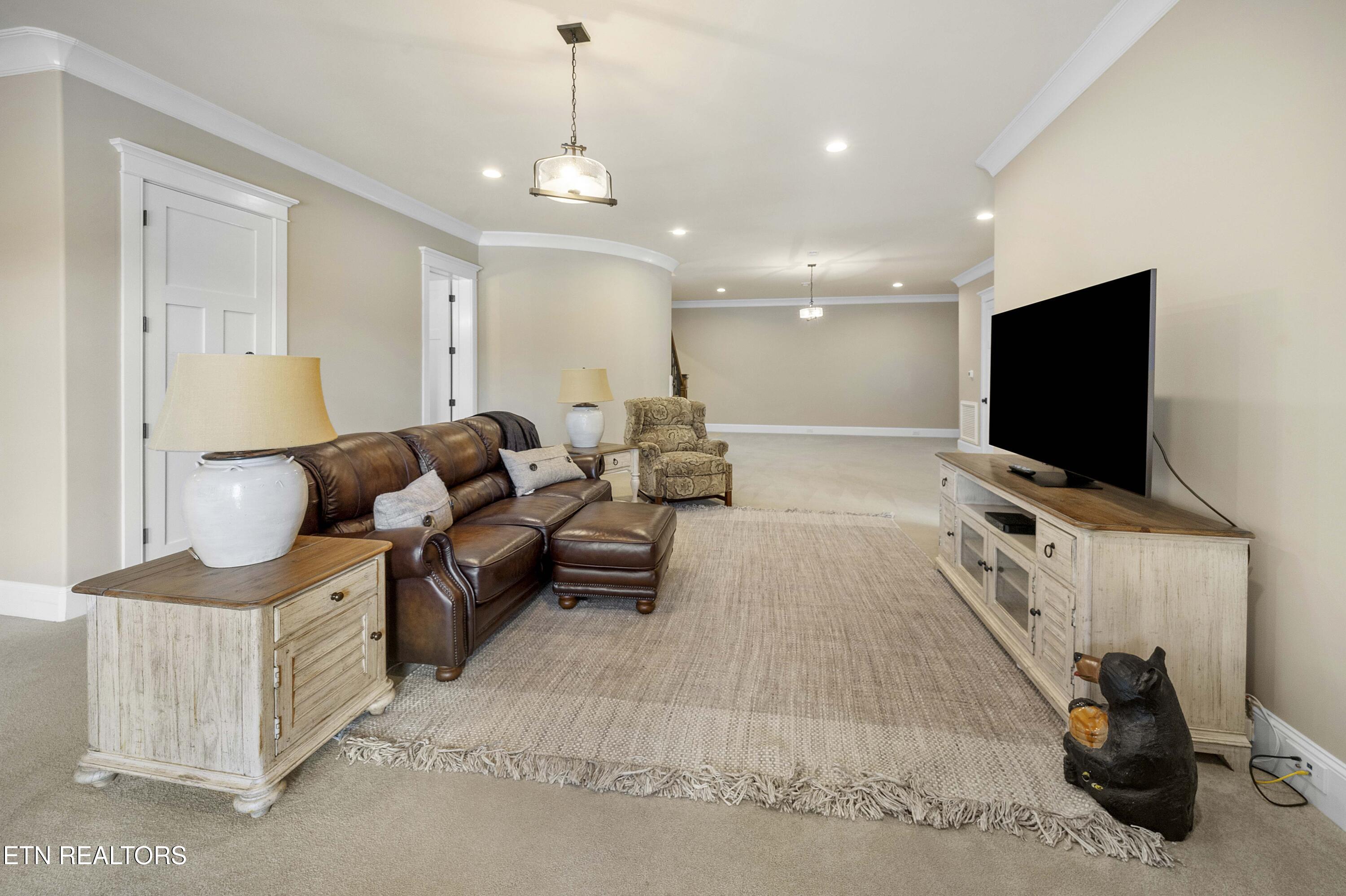 12706 Highwick Circle