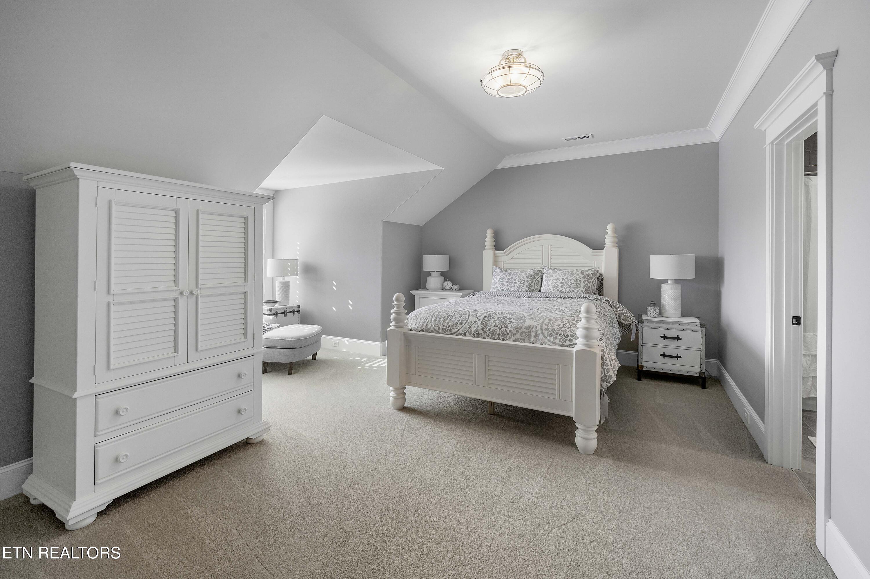 12706 Highwick Circle