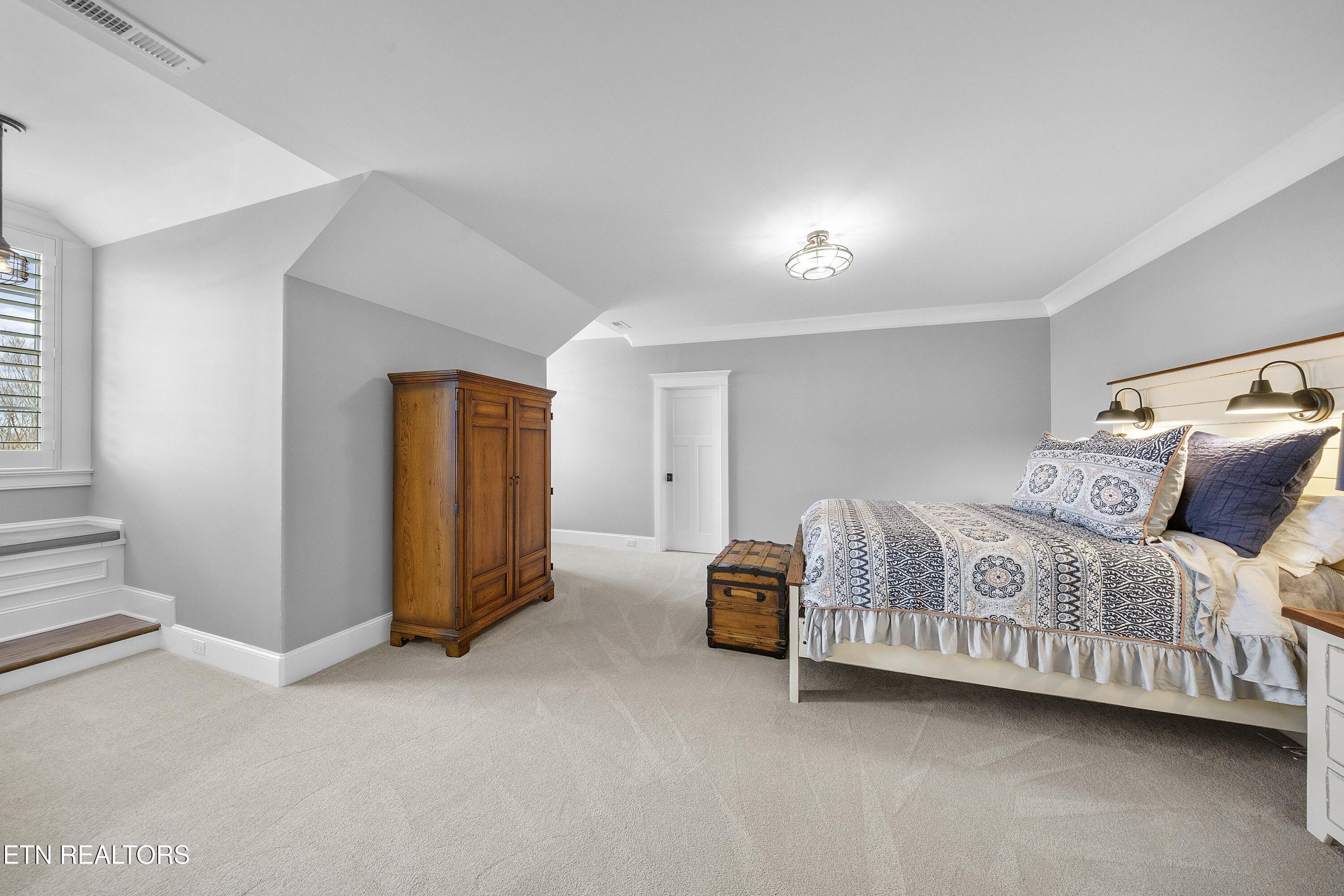 12706 Highwick Circle