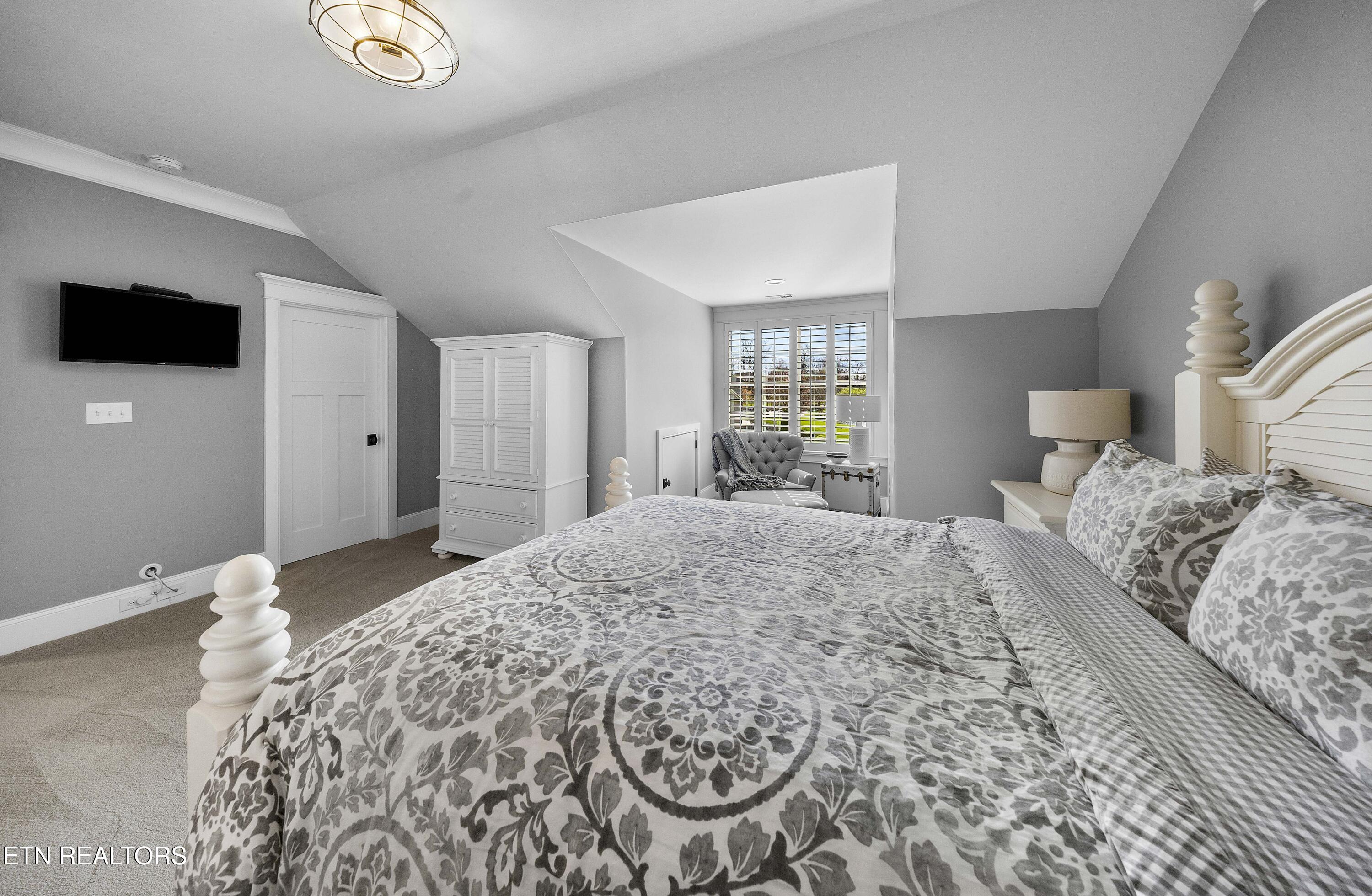 12706 Highwick Circle