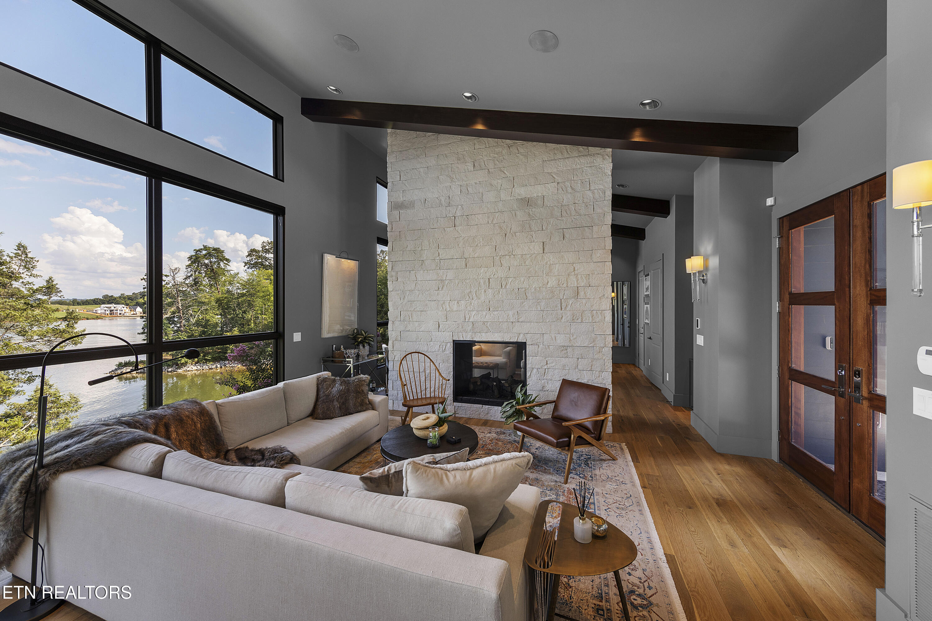 4352 Gravelly Hills Rd