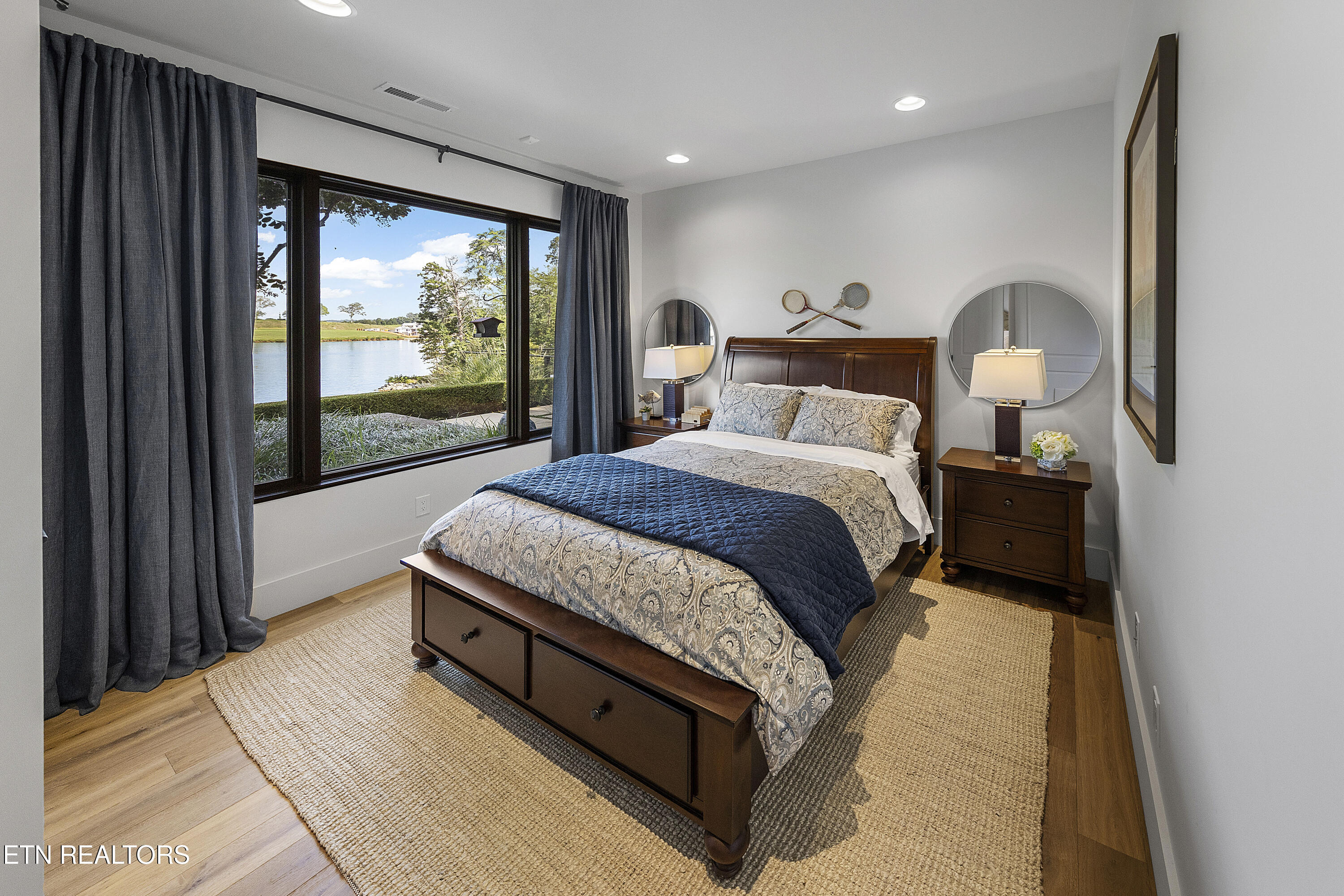 4352 Gravelly Hills Rd