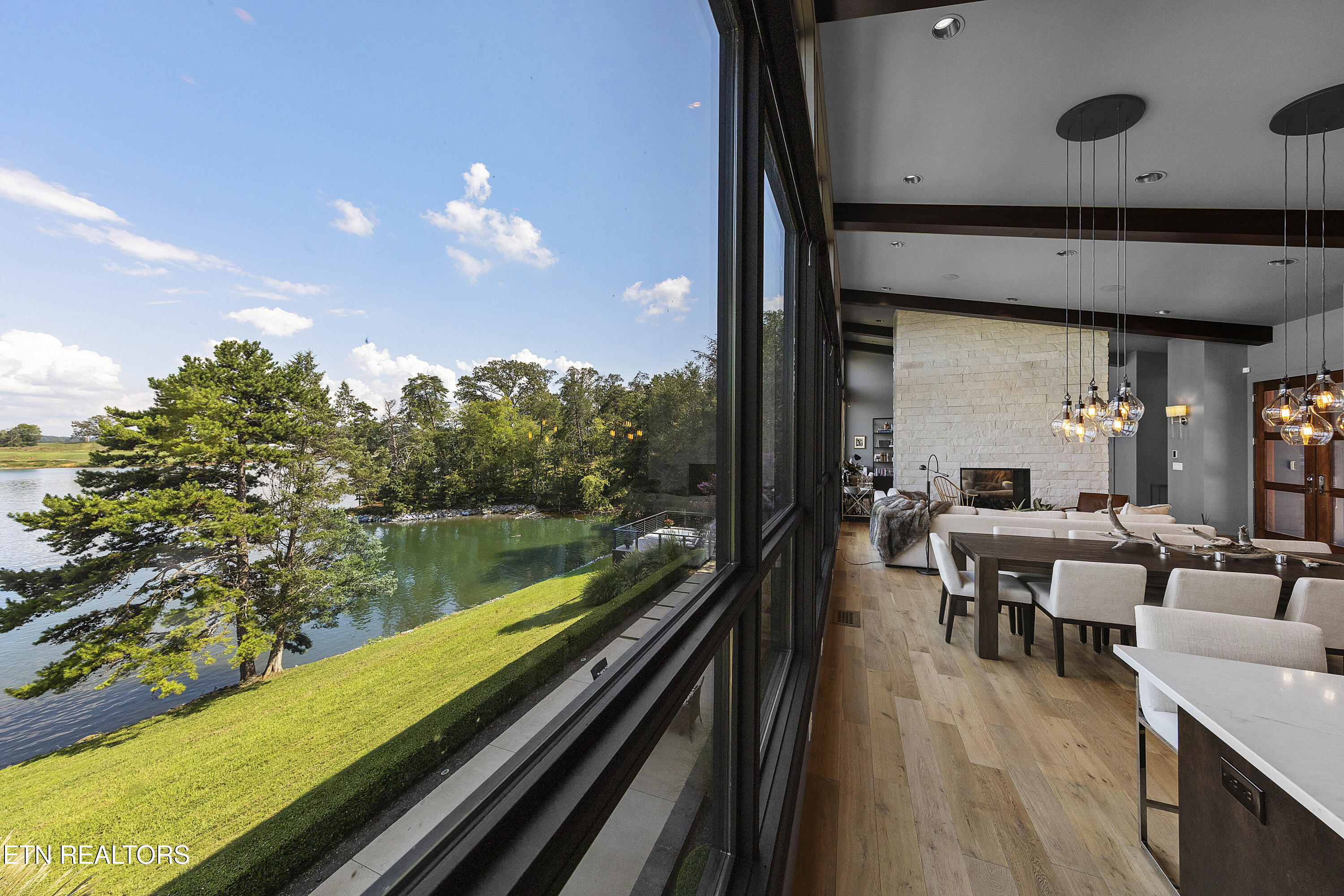 4352 Gravelly Hills Rd