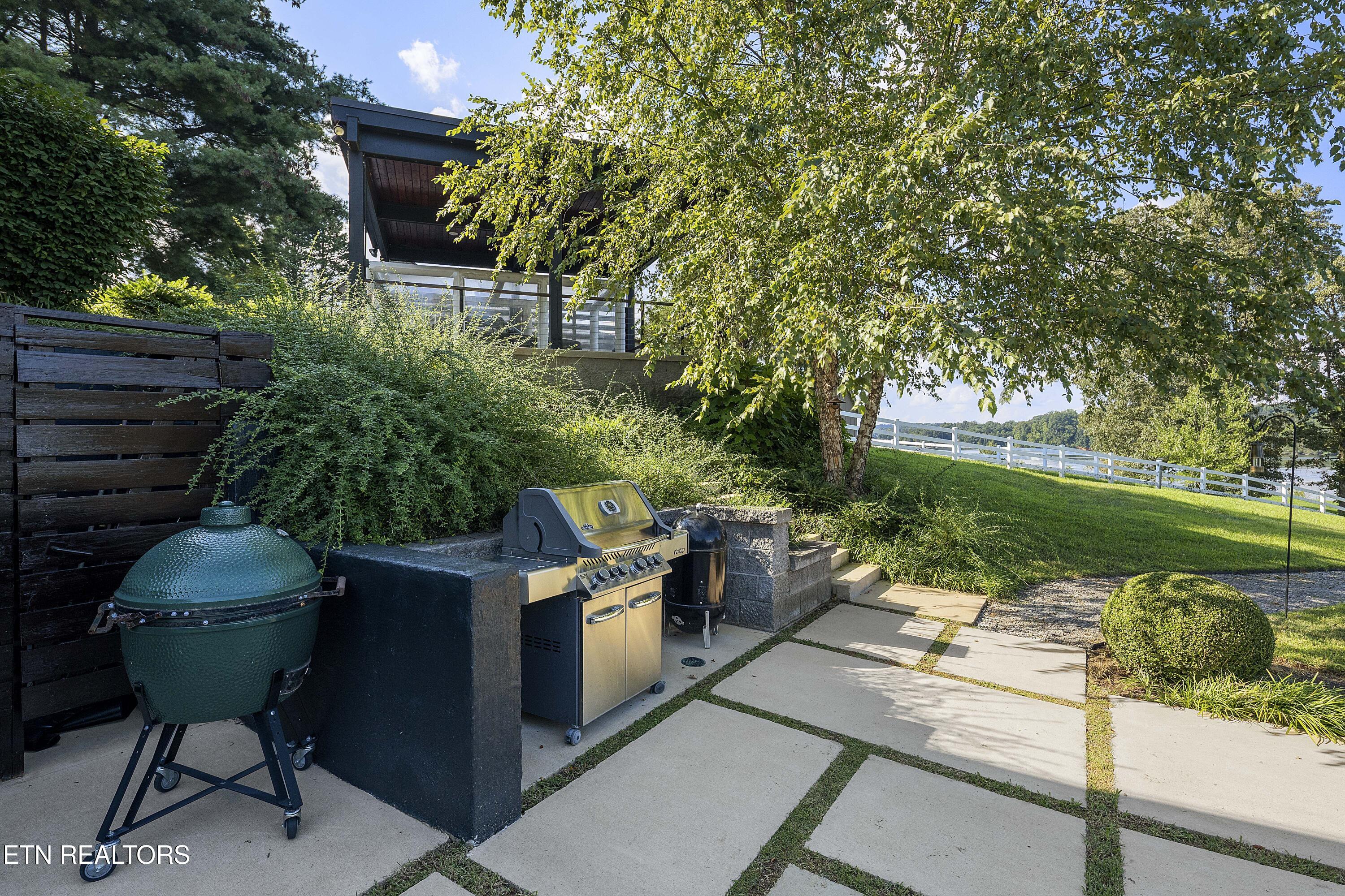 4352 Gravelly Hills Rd