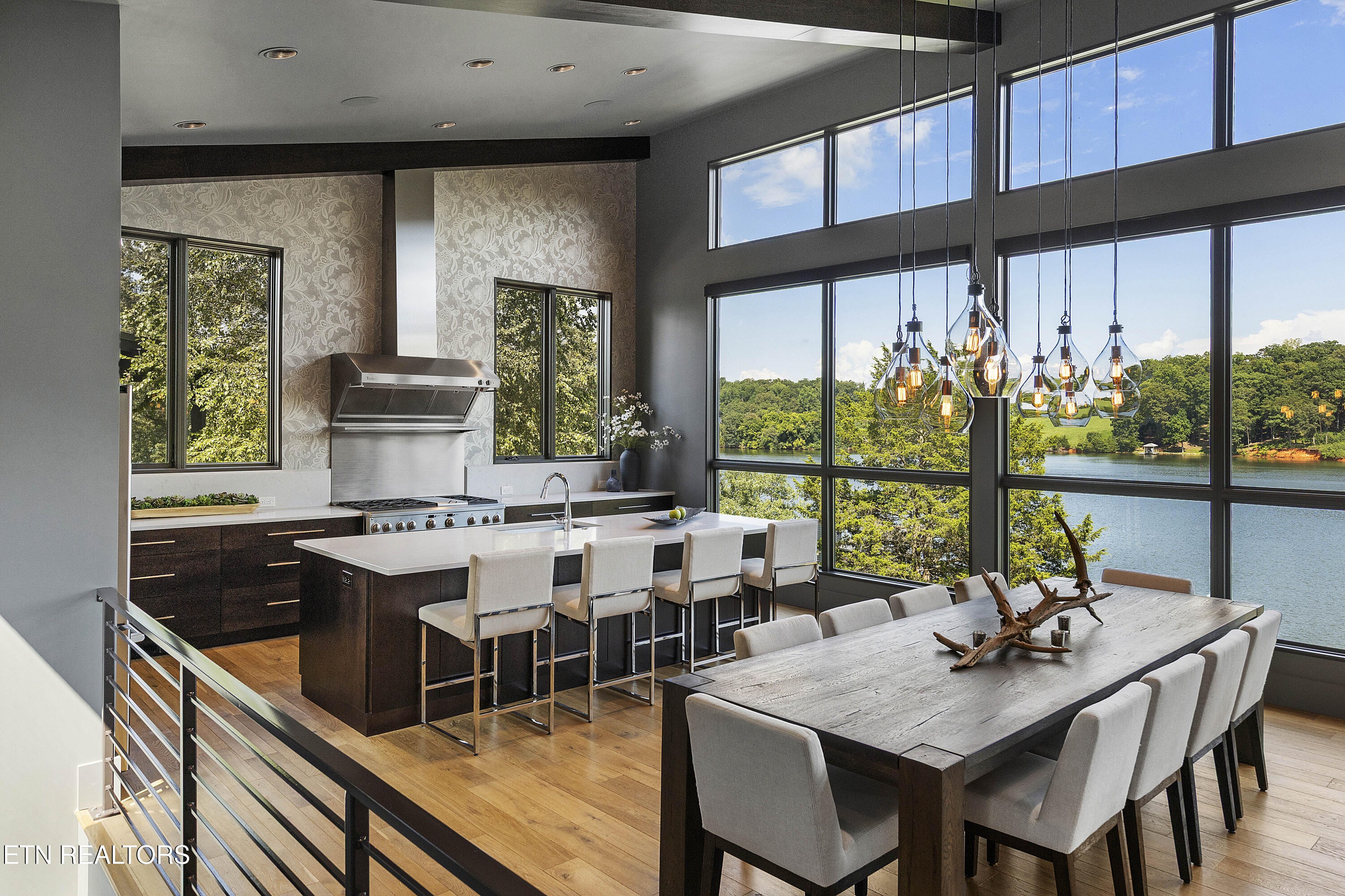 4352 Gravelly Hills Rd