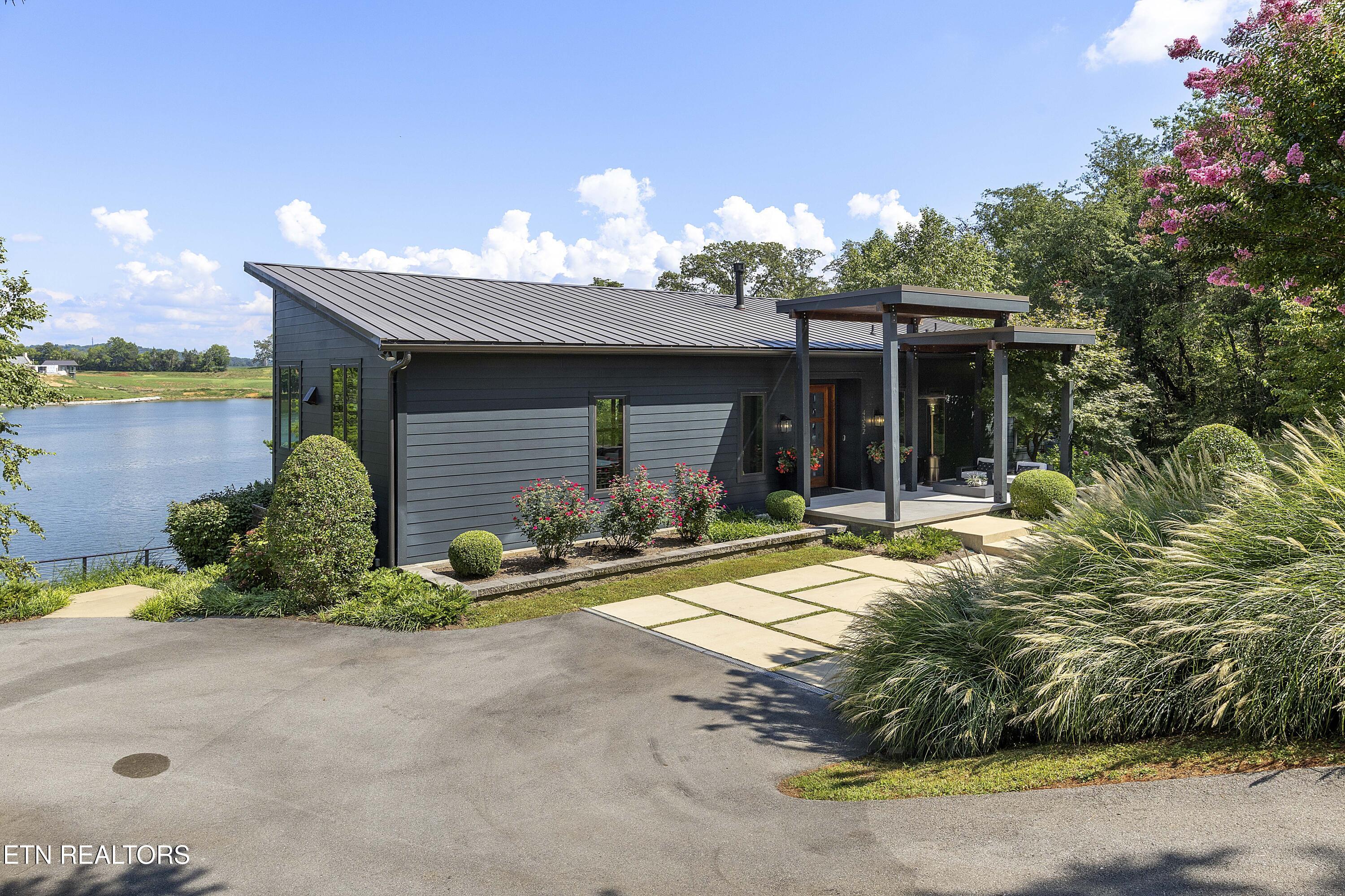 4352 Gravelly Hills Rd