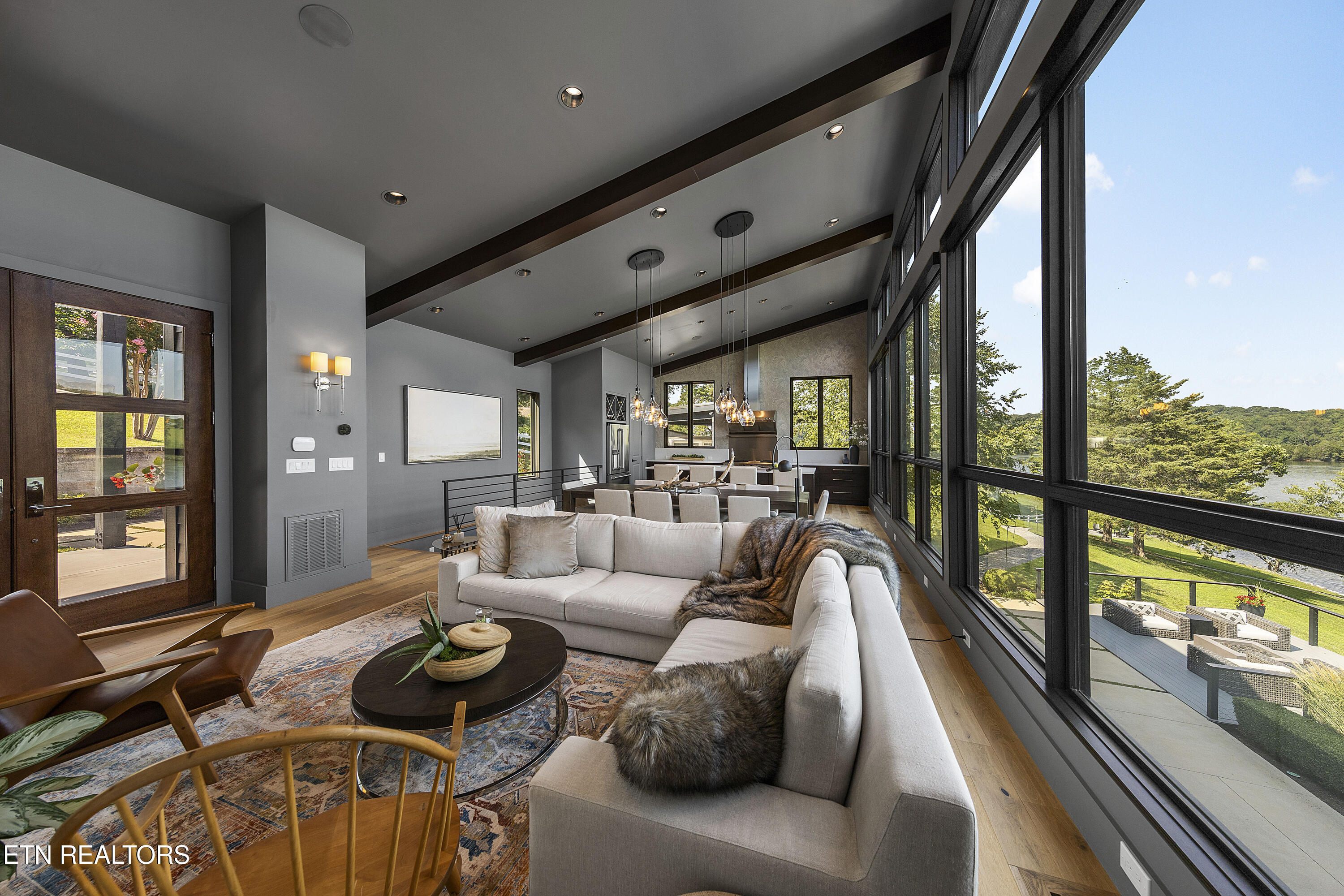 4352 Gravelly Hills Rd