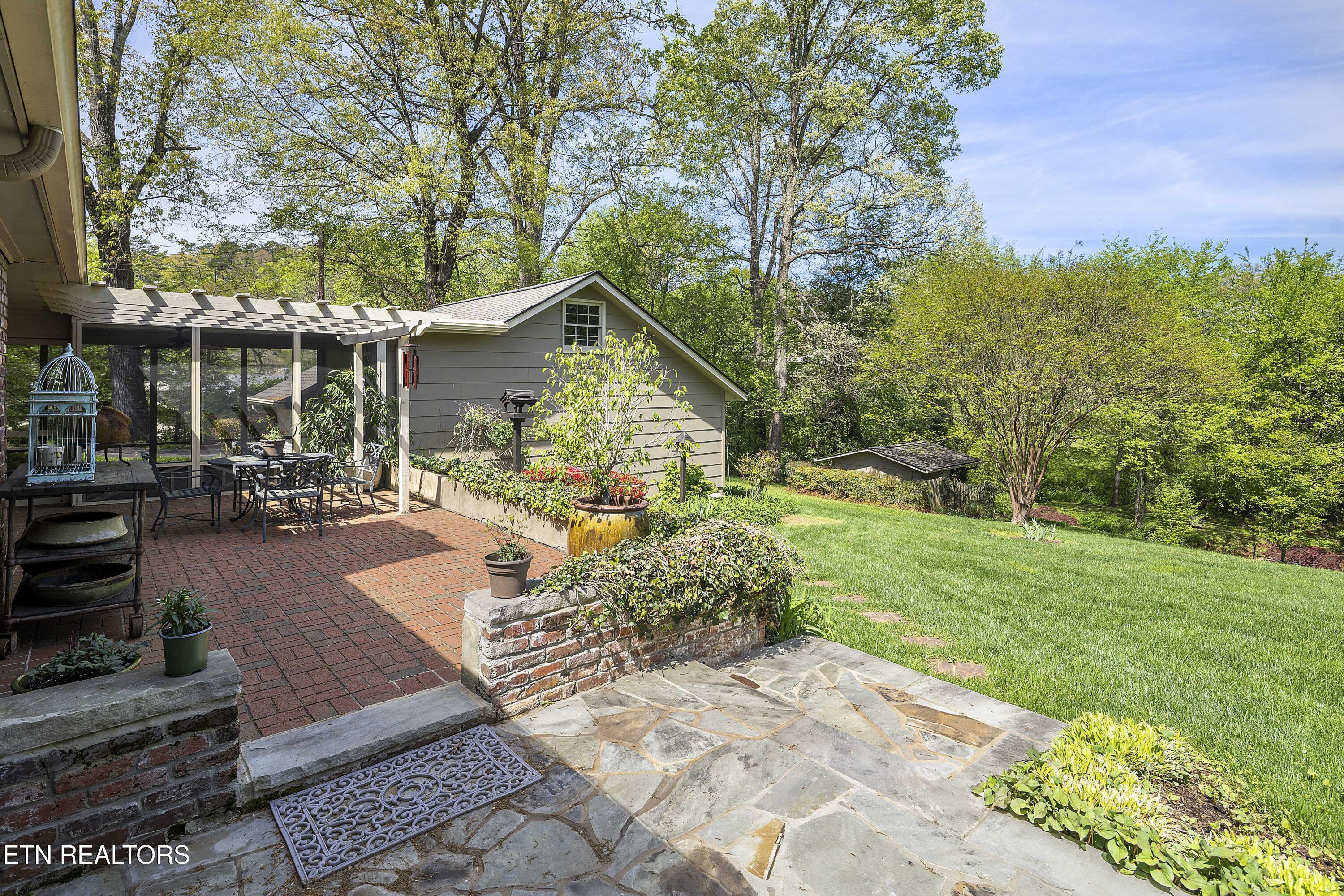 5413 Riverbend Drive