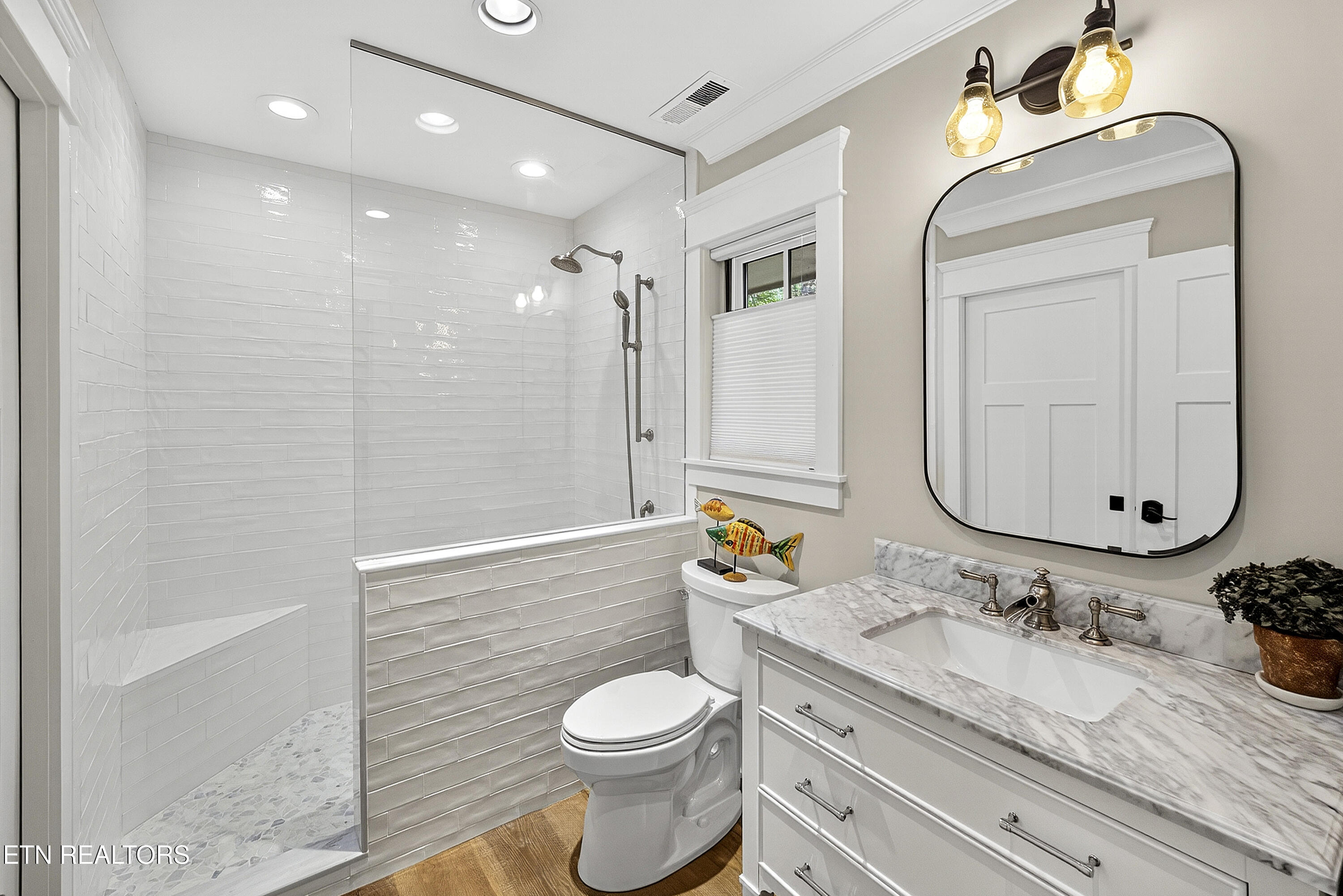 5413 Riverbend Drive