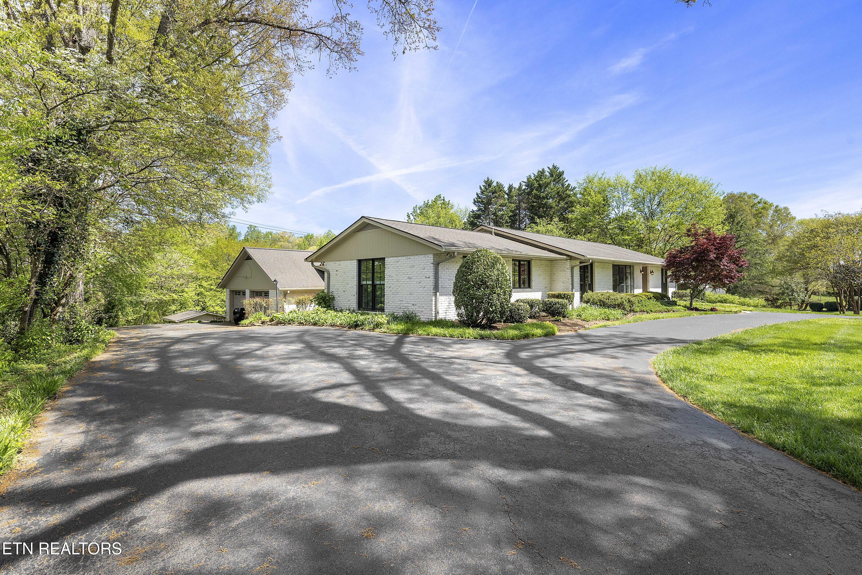 5413 Riverbend Drive