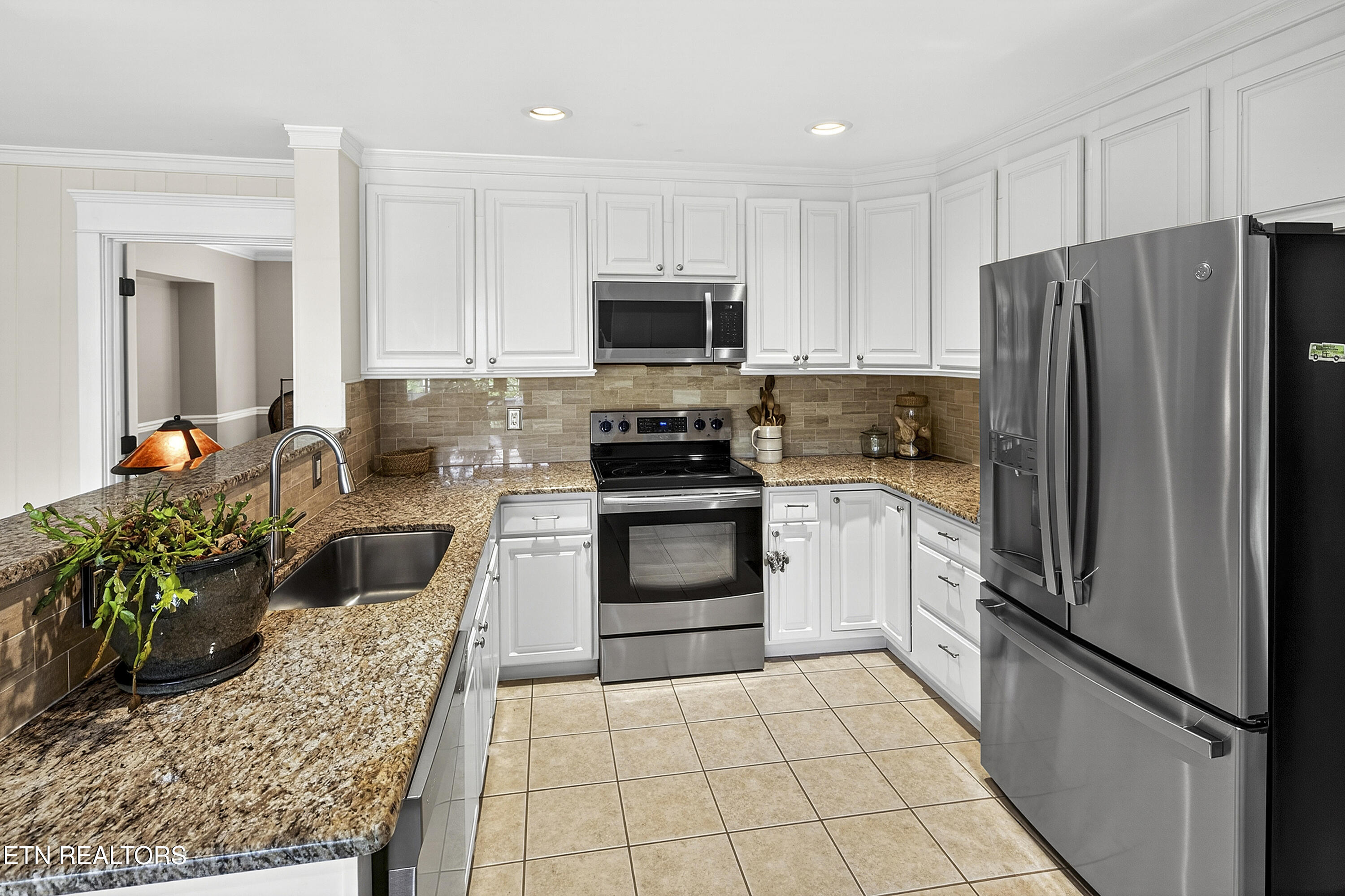 5413 Riverbend Drive