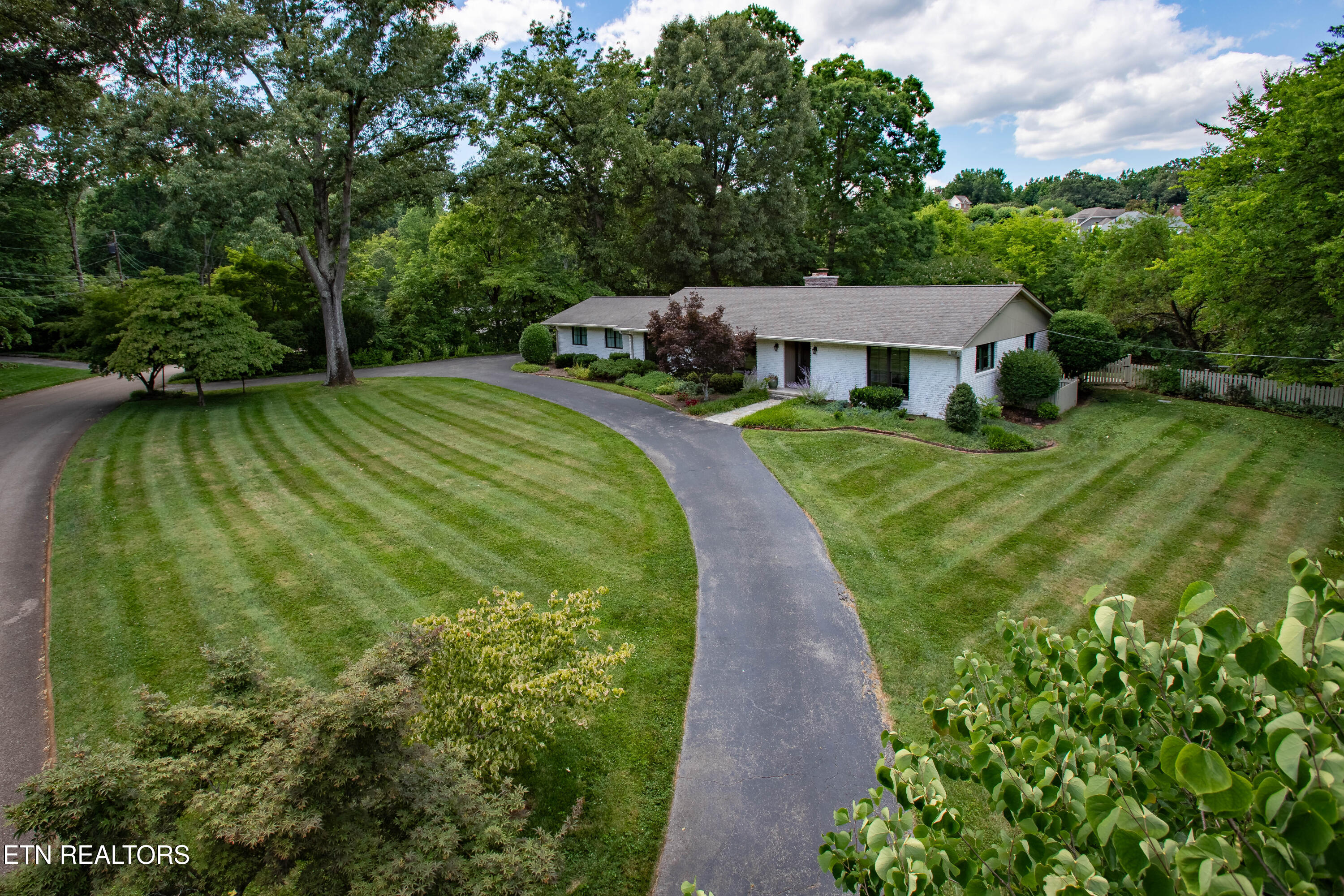 5413 Riverbend Drive