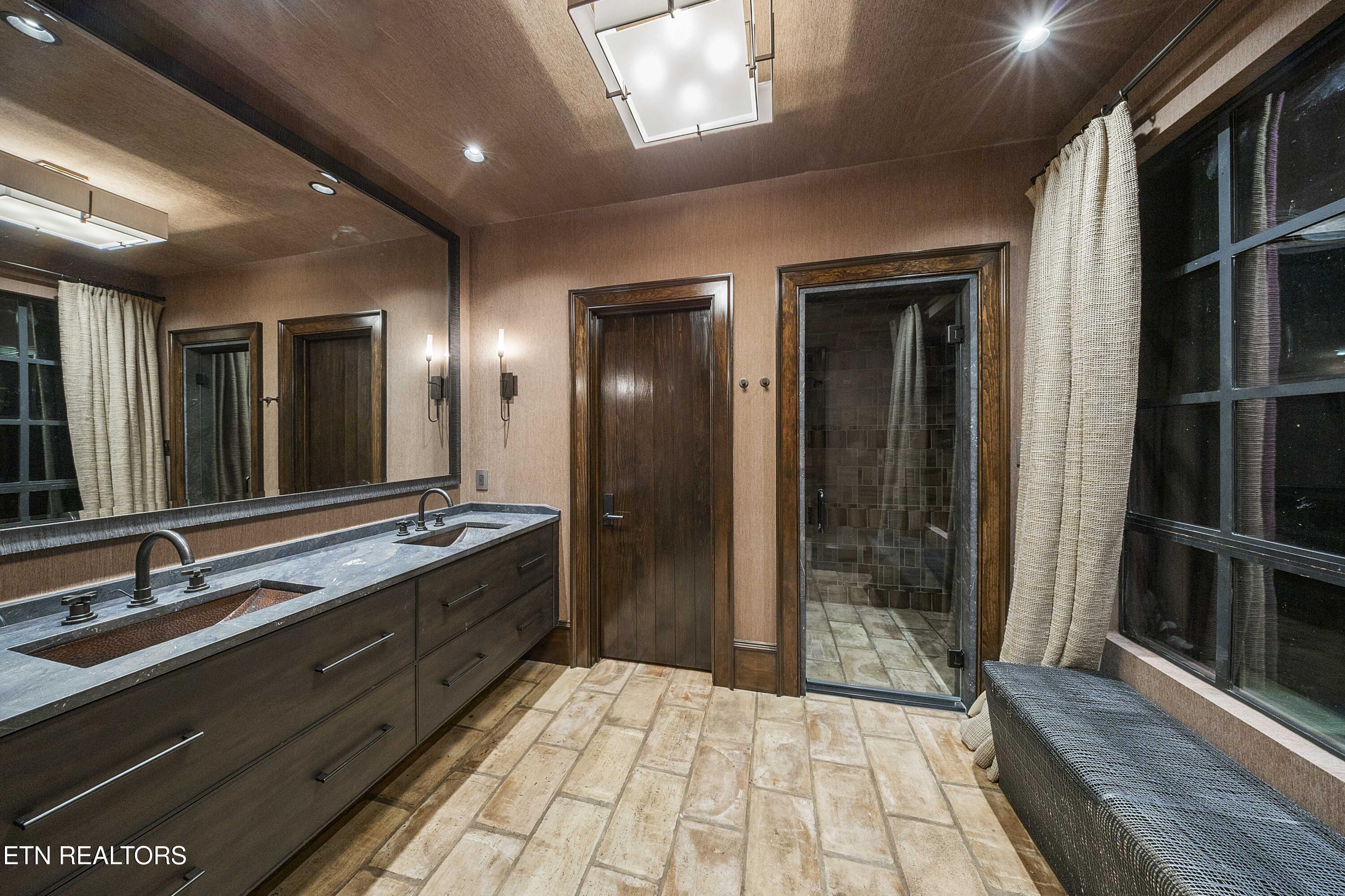 10580 Leonidas Meadow Way