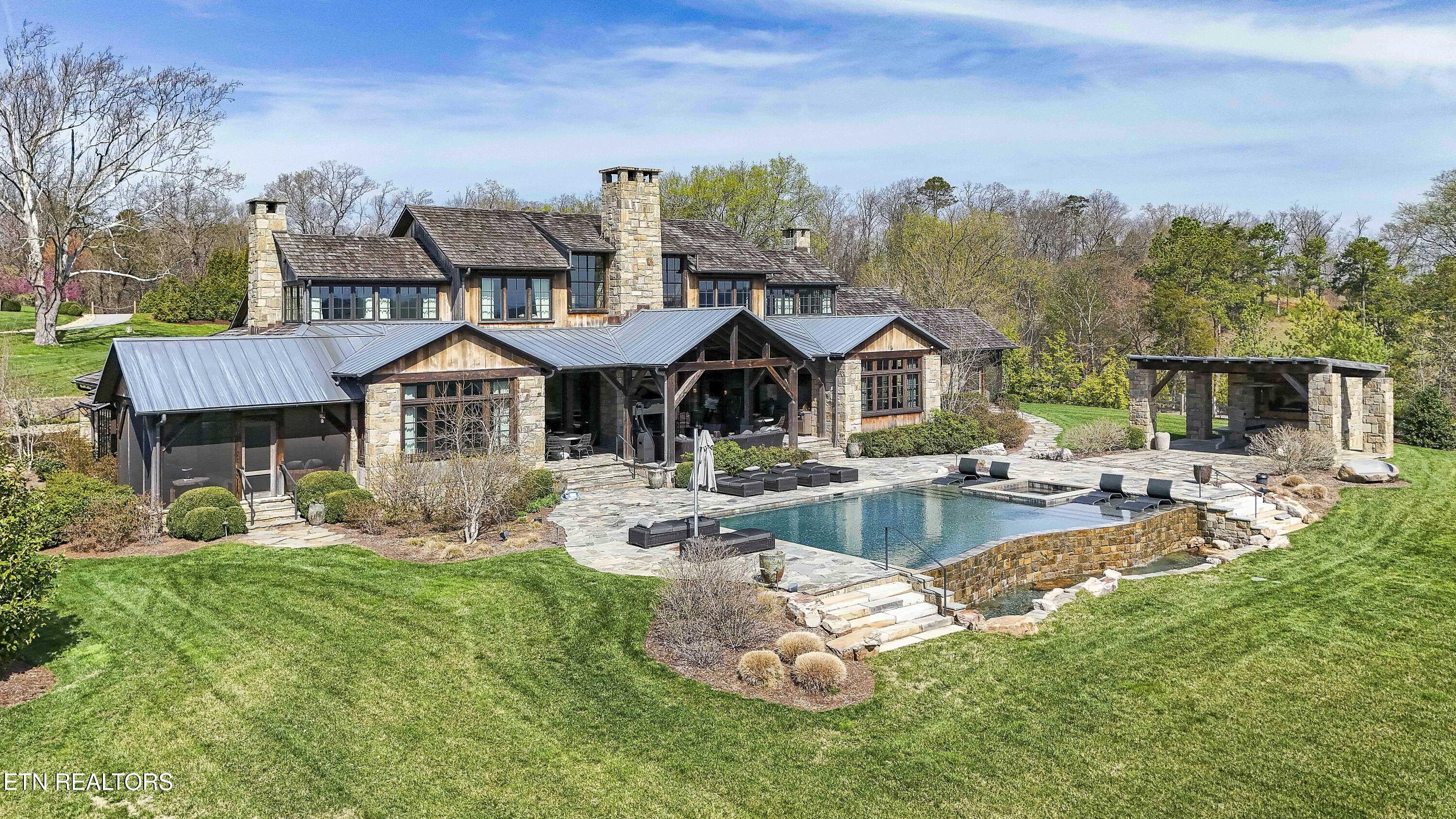 10580 Leonidas Meadow Way