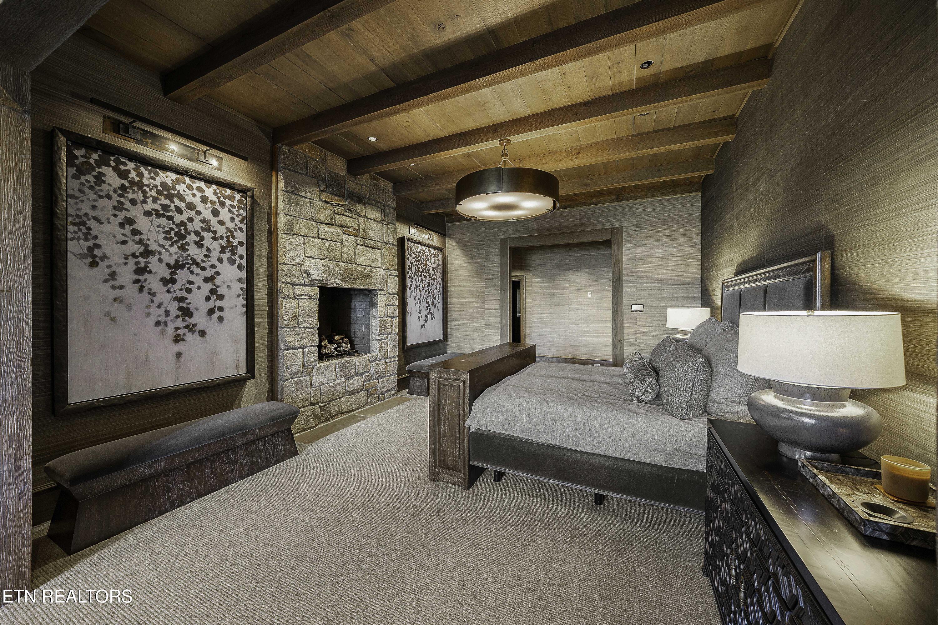 10580 Leonidas Meadow Way