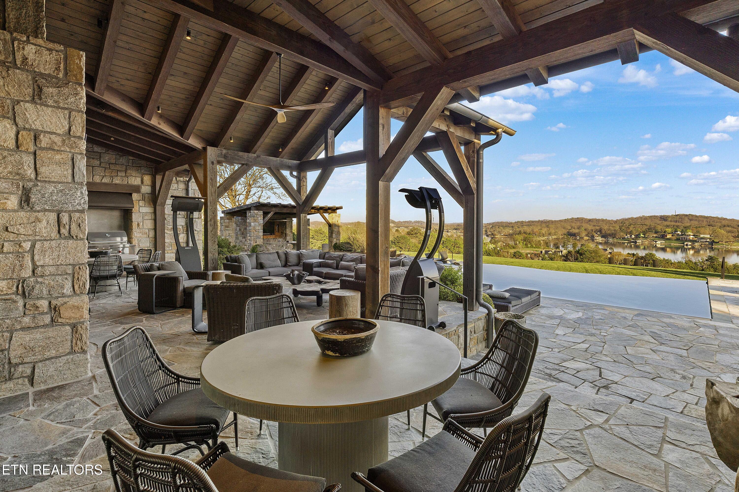 10580 Leonidas Meadow Way