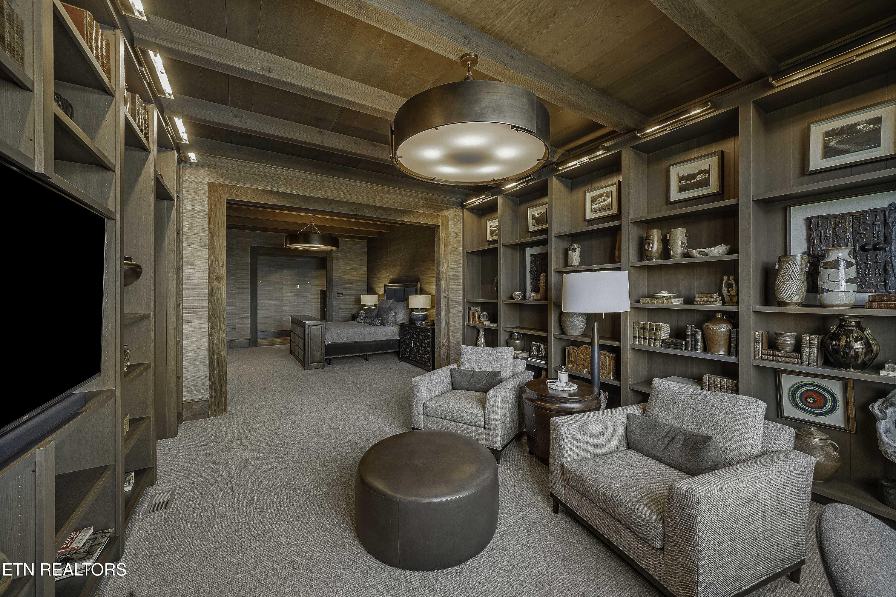 10580 Leonidas Meadow Way