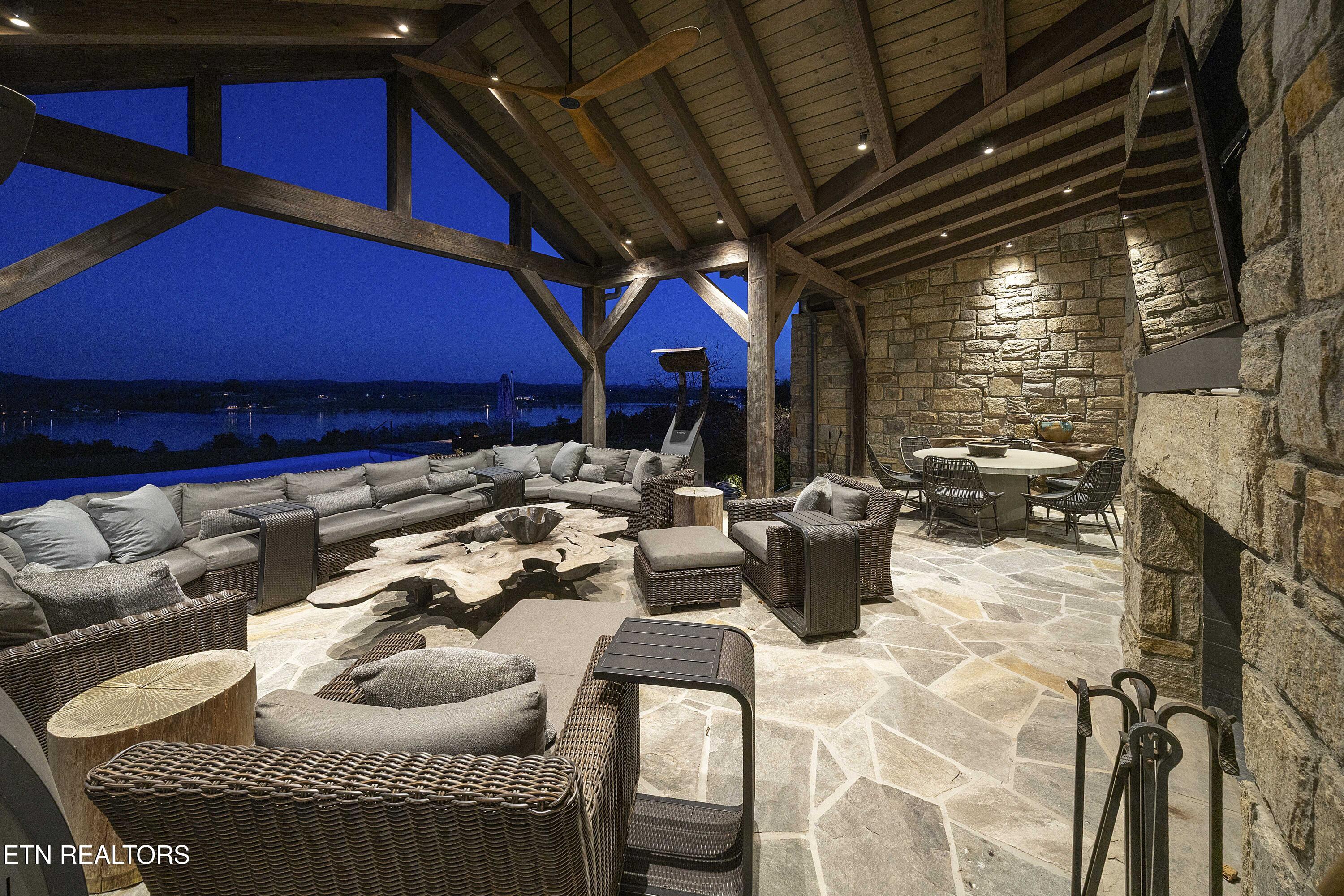 10580 Leonidas Meadow Way