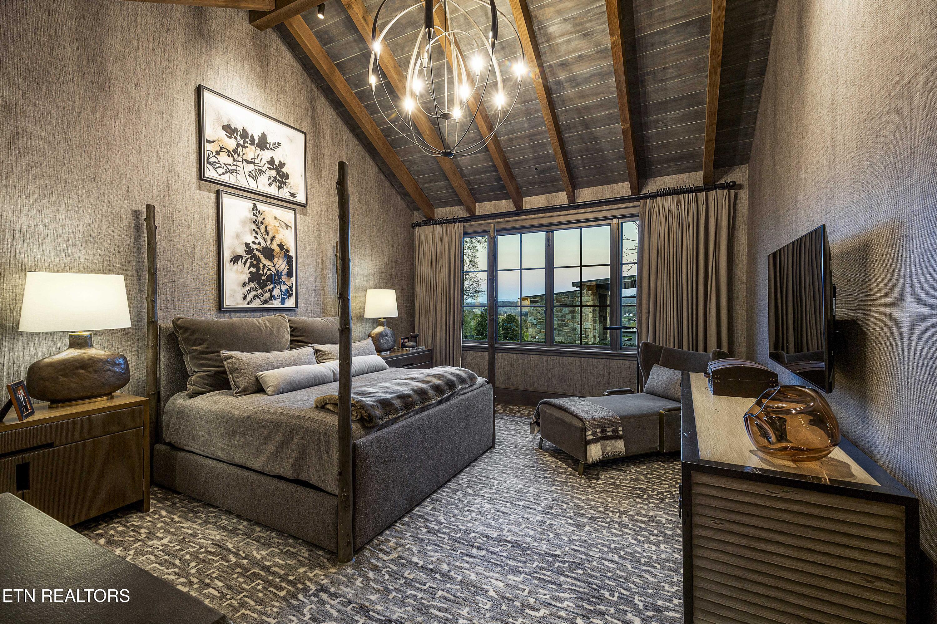 10580 Leonidas Meadow Way