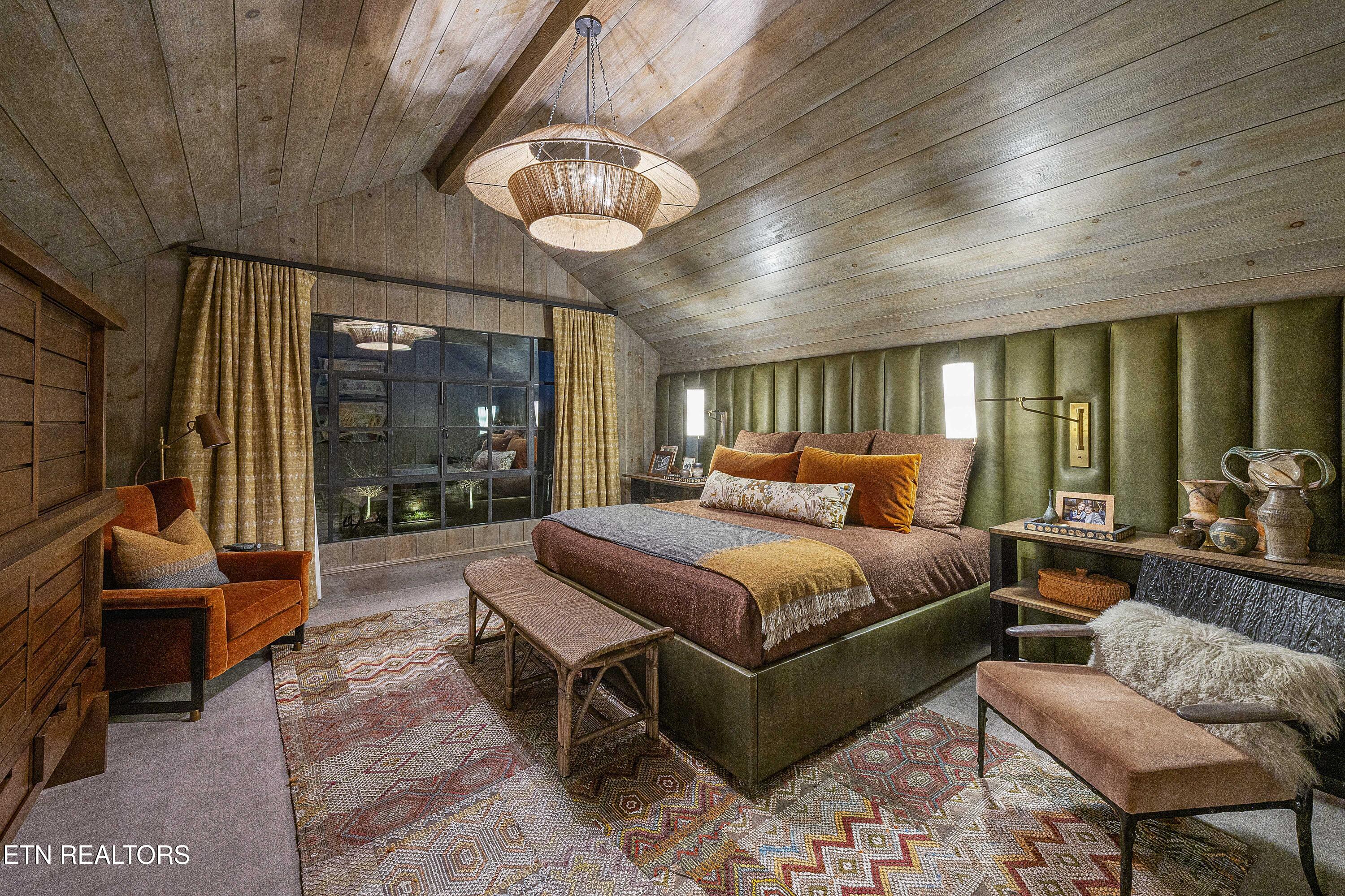 10580 Leonidas Meadow Way