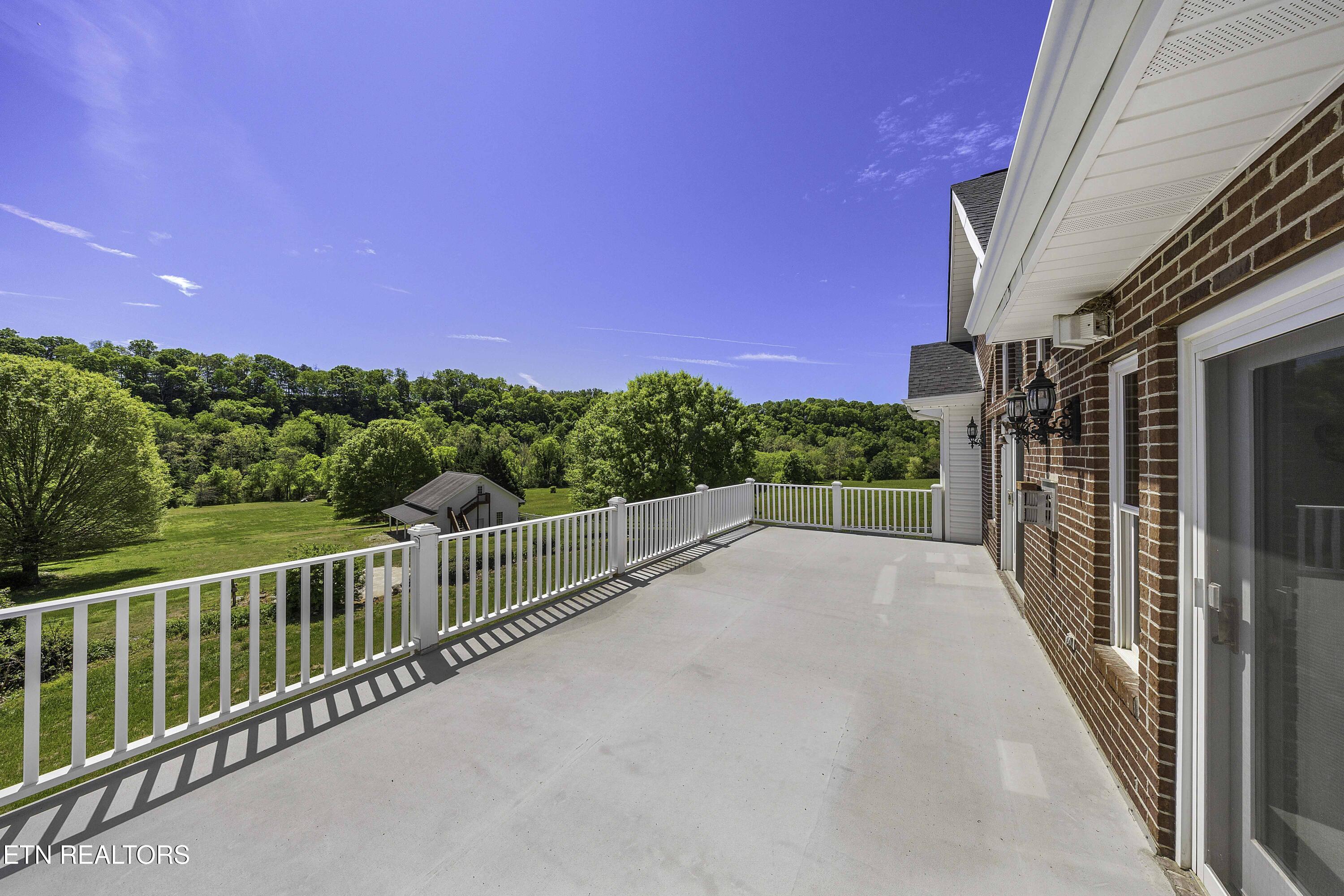2760 Holston River Drive