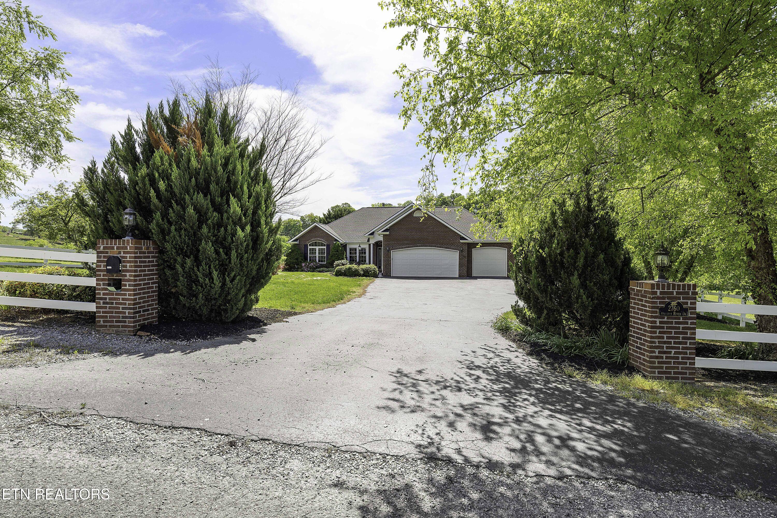 2760 Holston River Drive