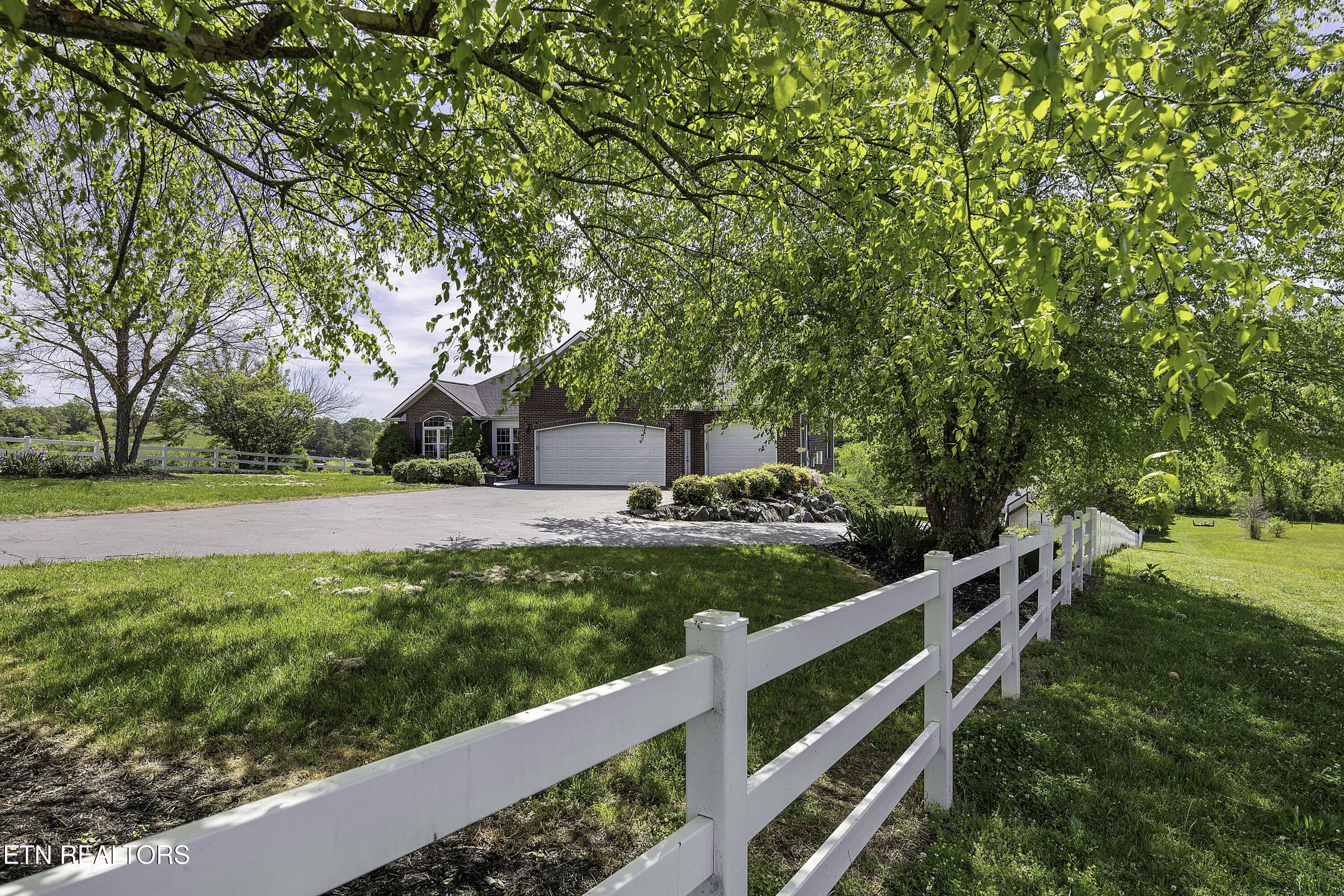 2760 Holston River Drive