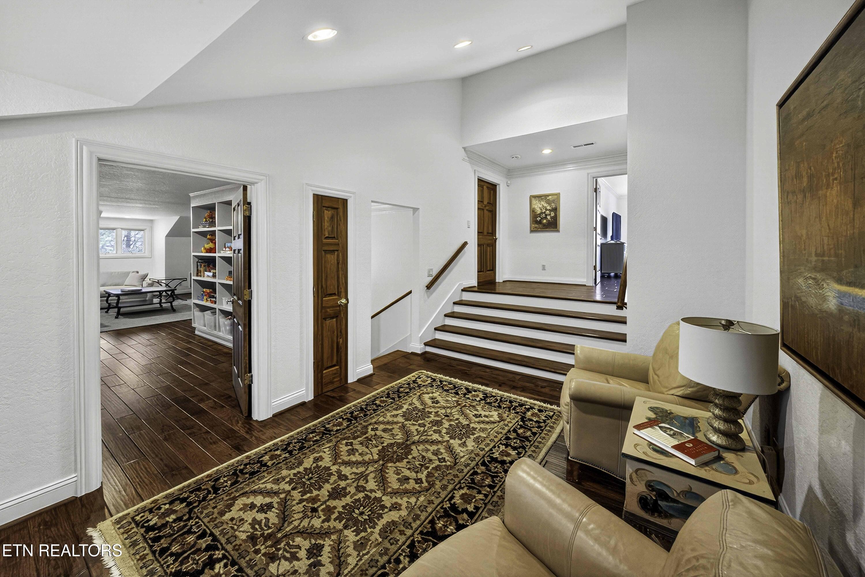 3540 Captains Way