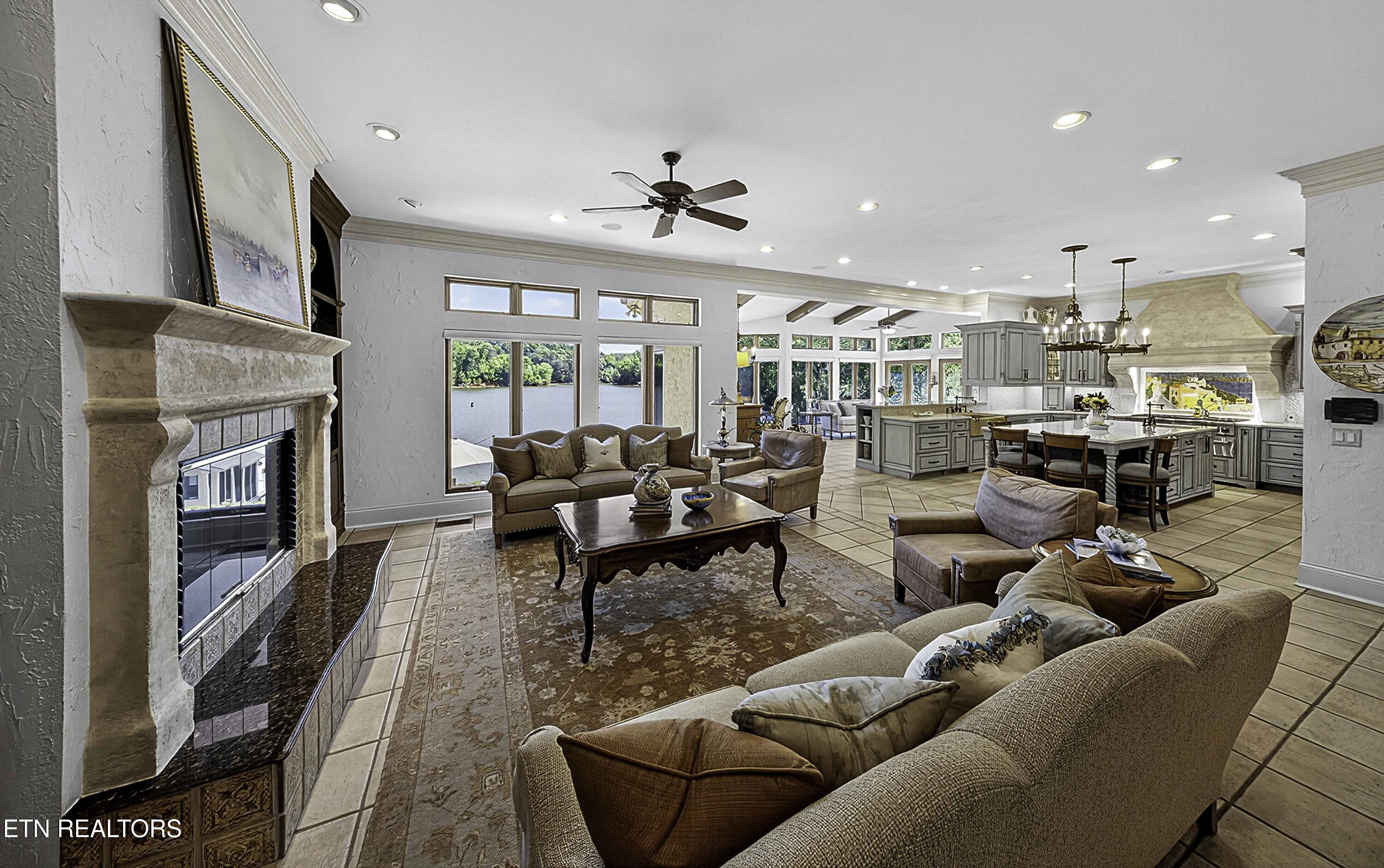 3540 Captains Way